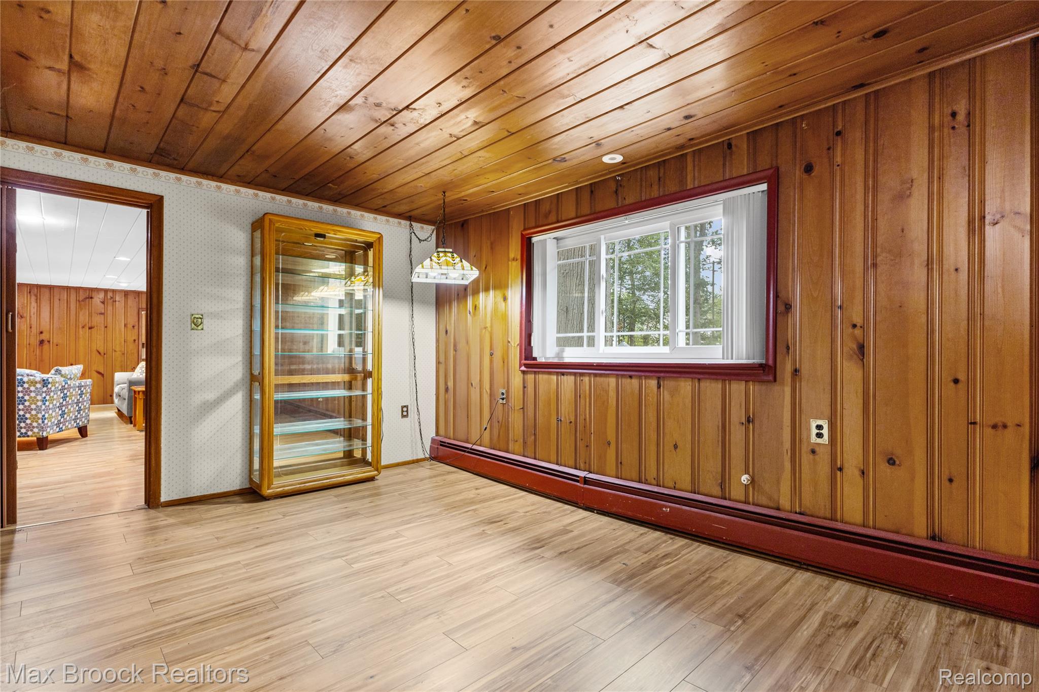 29799 Linden Street Property Photo 38