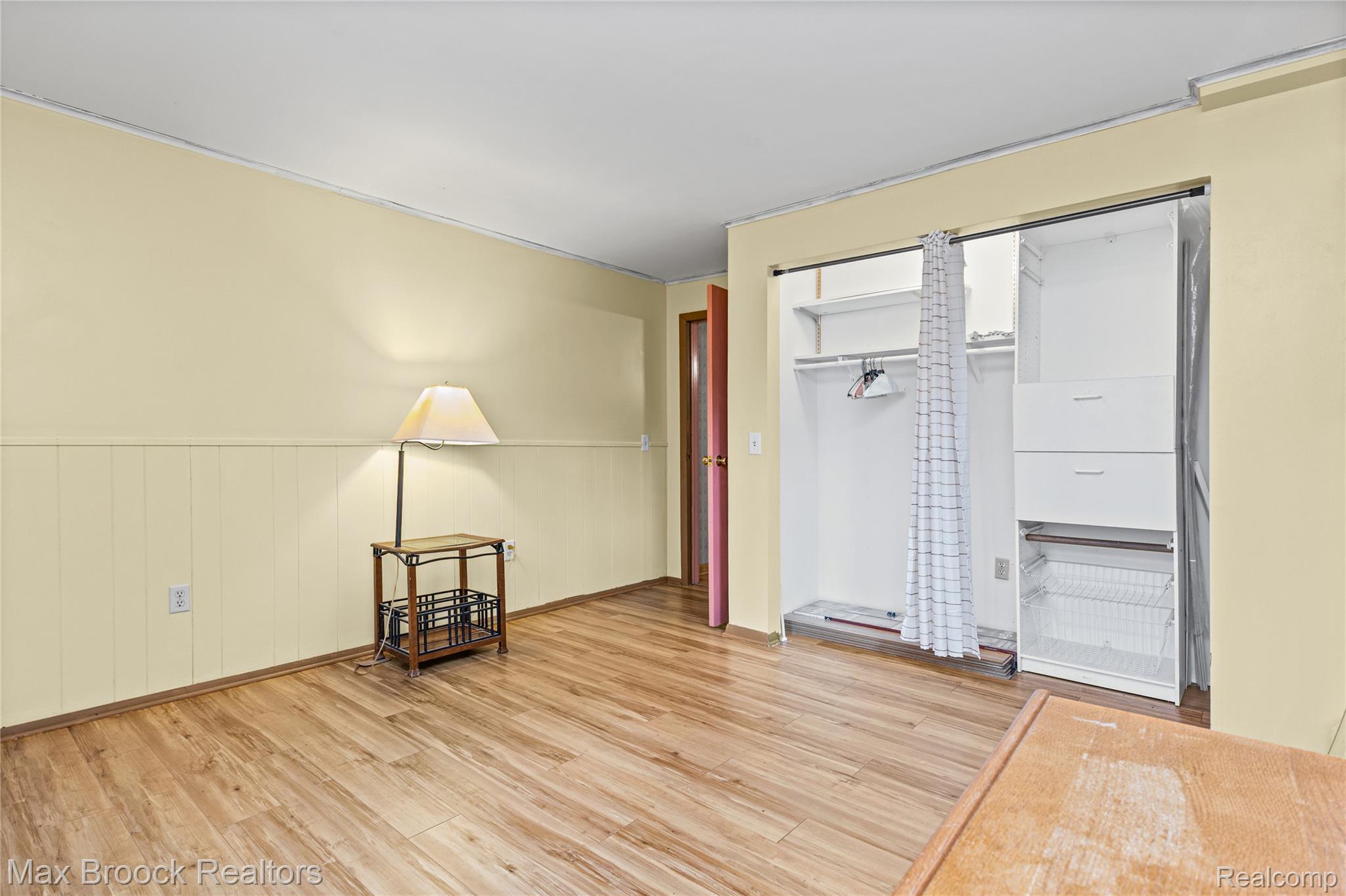 29799 Linden Street Property Photo 49