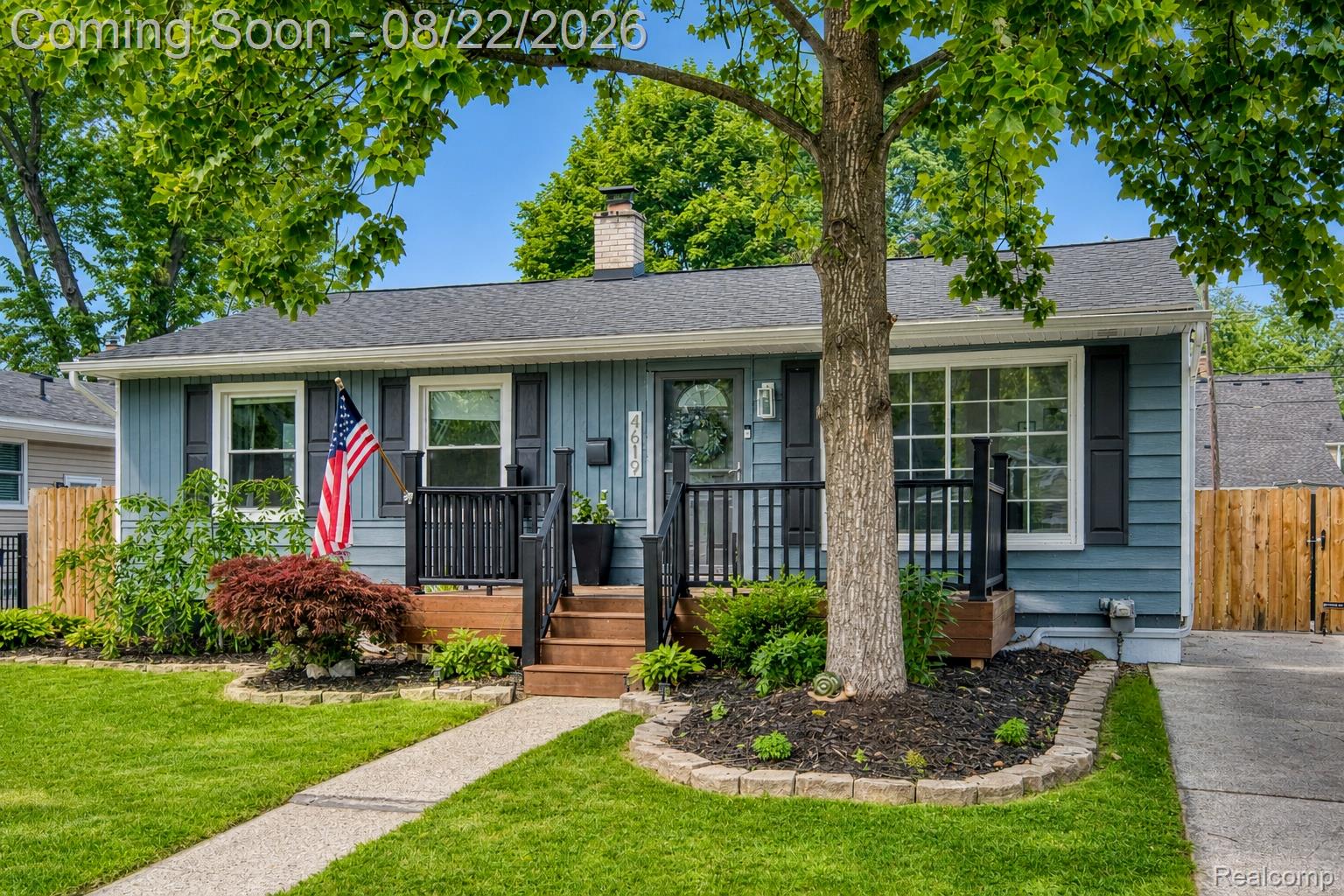 4619 Thorncroft Avenue Property Photo 1