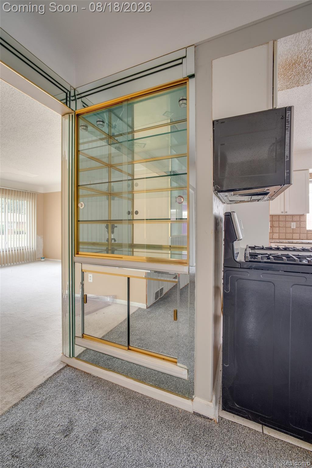 16786 Sprenger Avenue Property Photo 12
