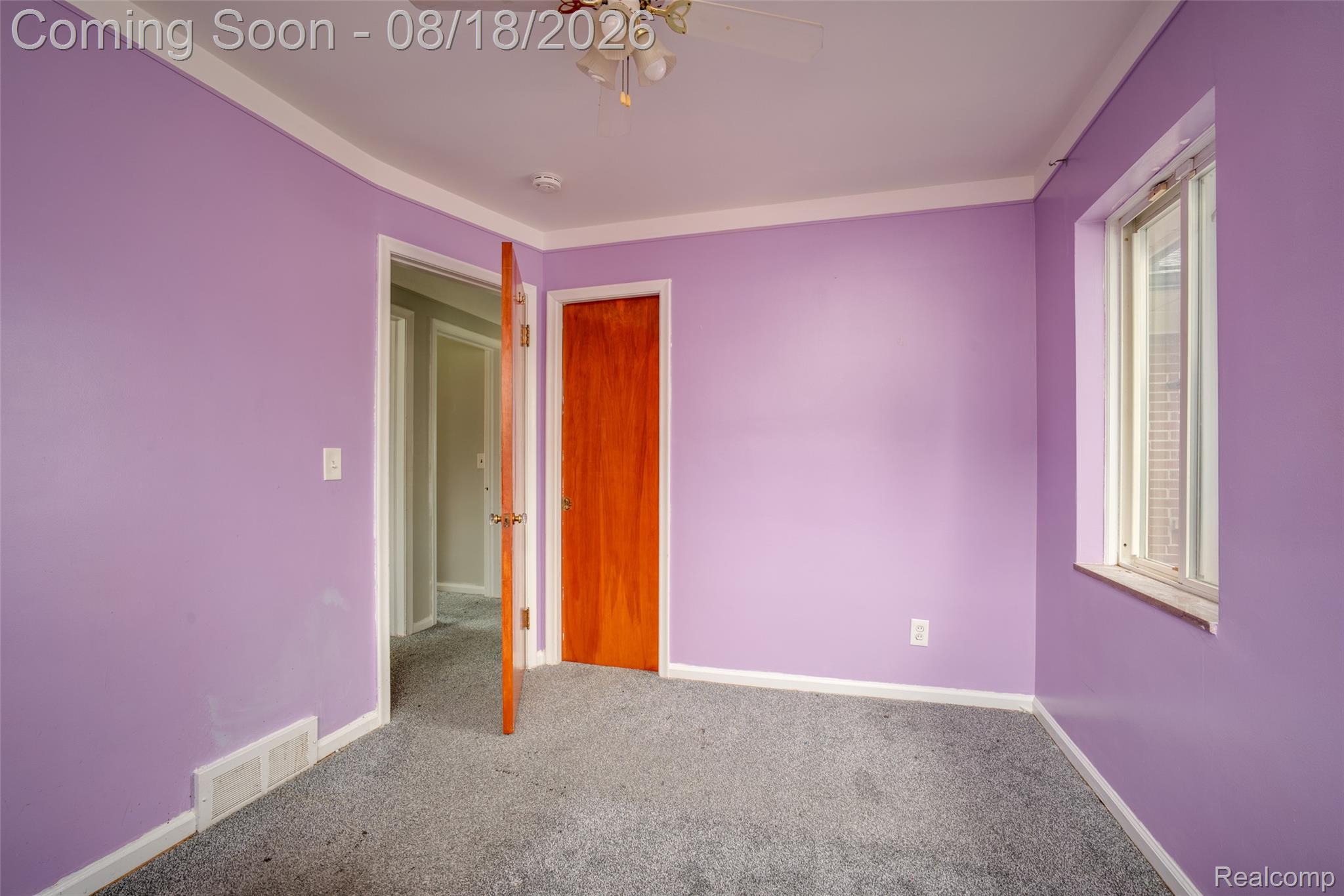 16786 Sprenger Avenue Property Photo 15