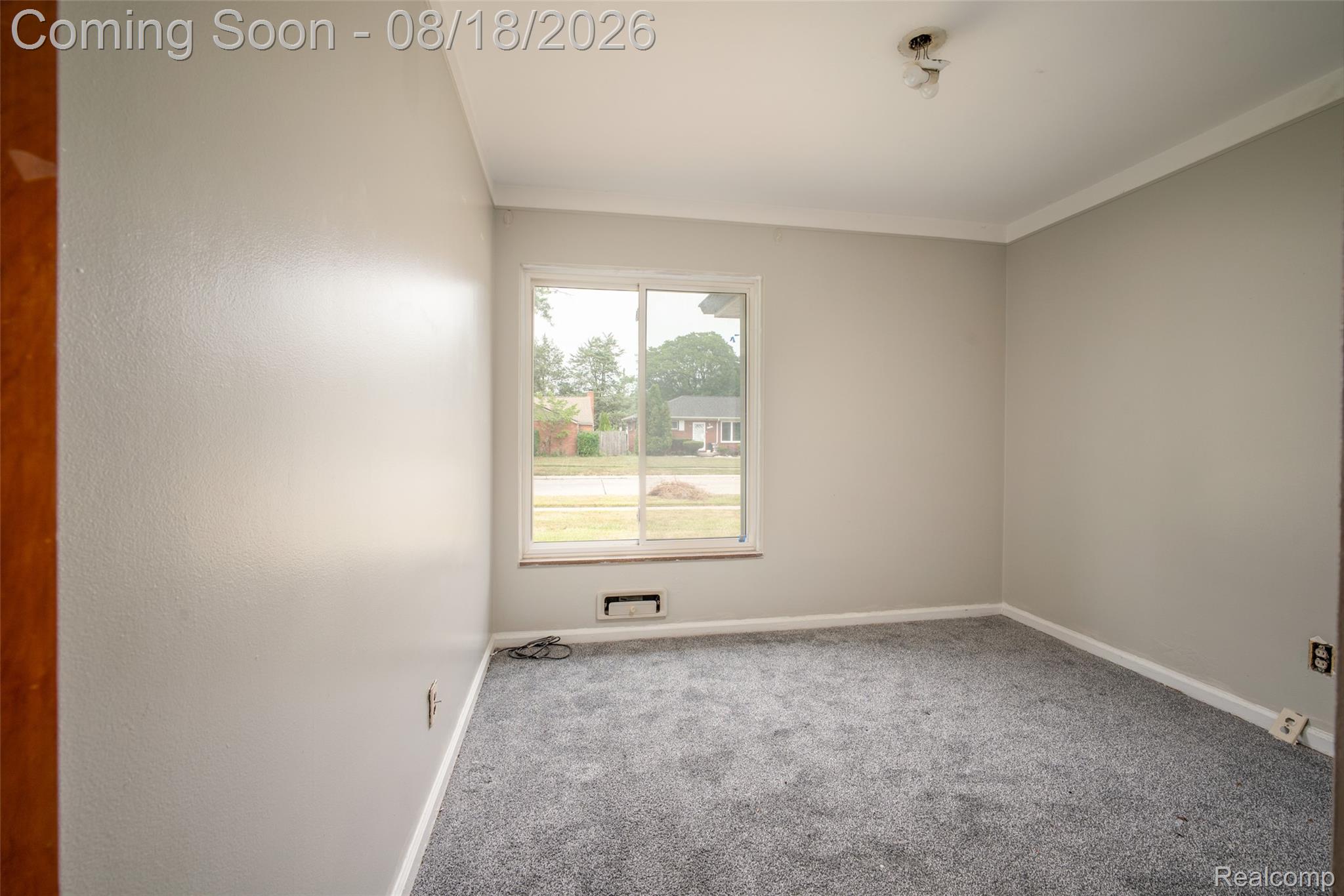 16786 Sprenger Avenue Property Photo 18