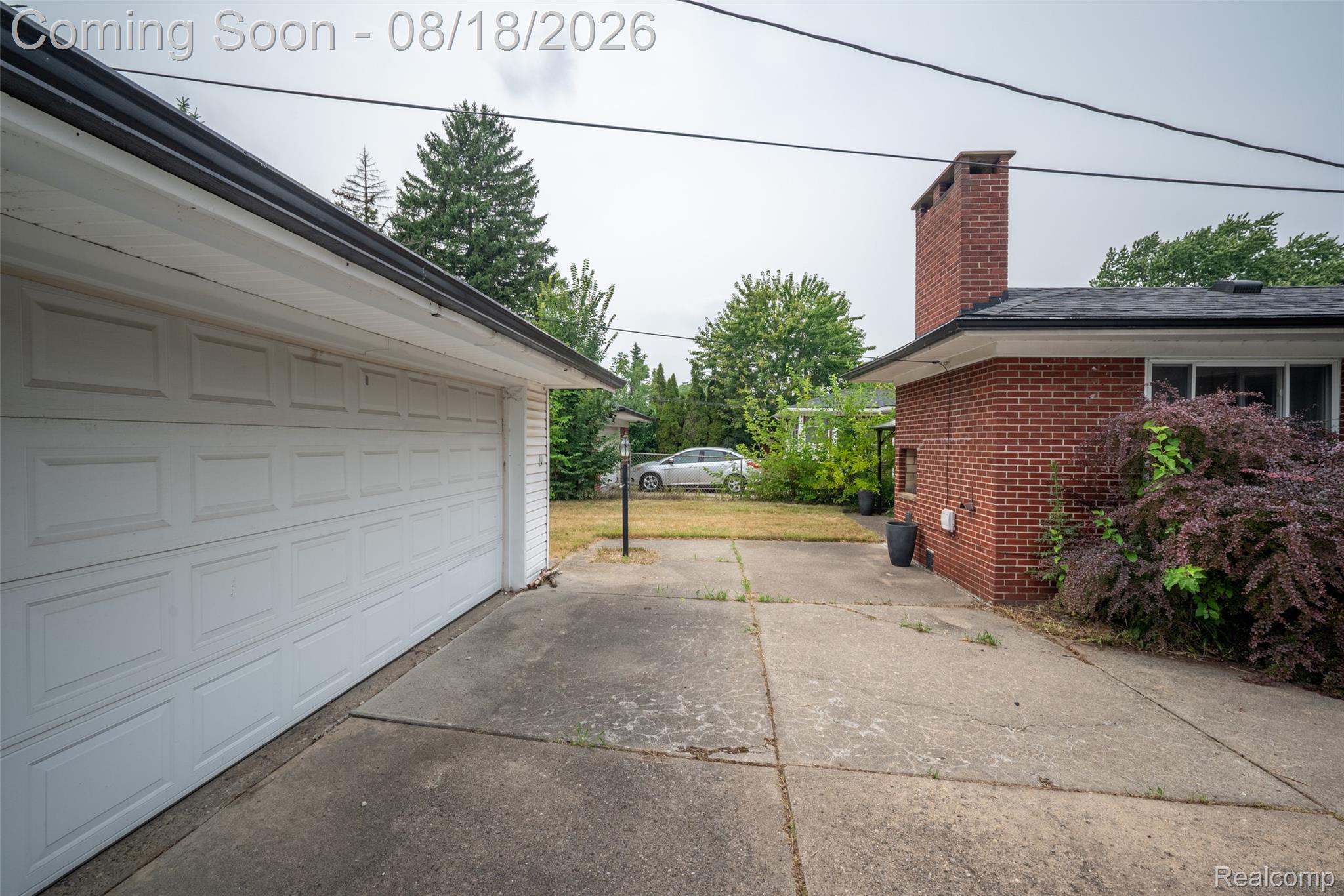 16786 Sprenger Avenue Property Photo 28
