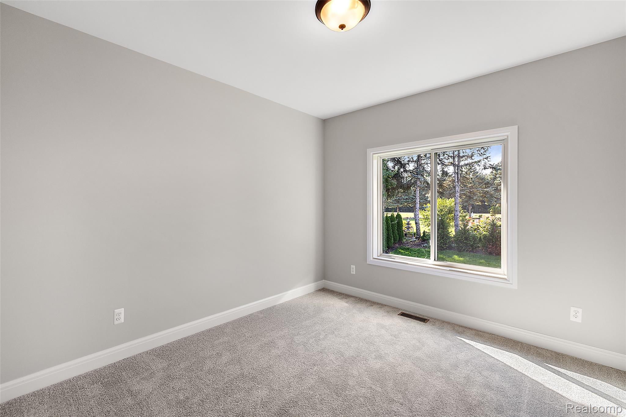 8267 Sandi Lane Property Photo 31