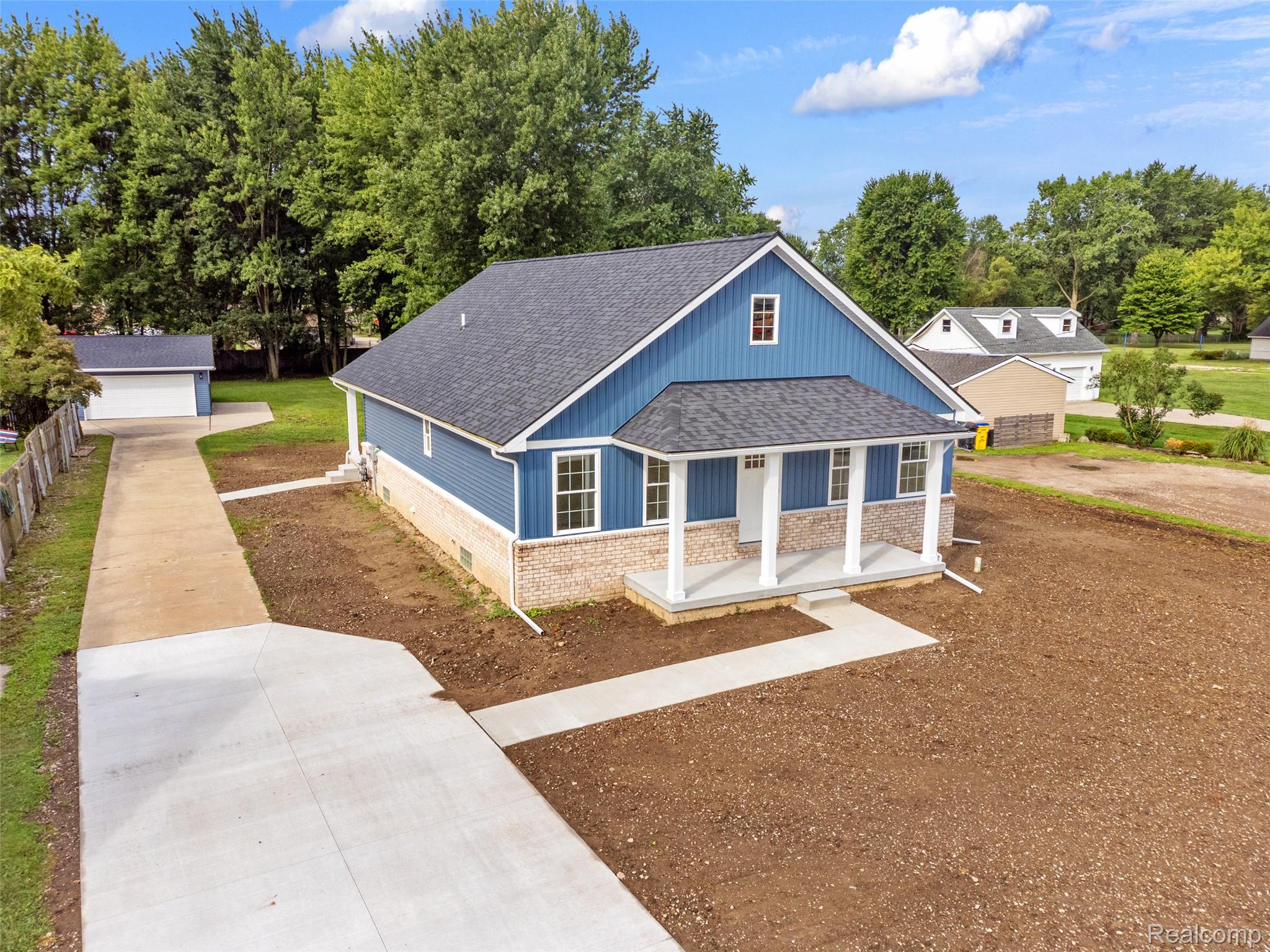 51707 Washington Street Property Photo 1