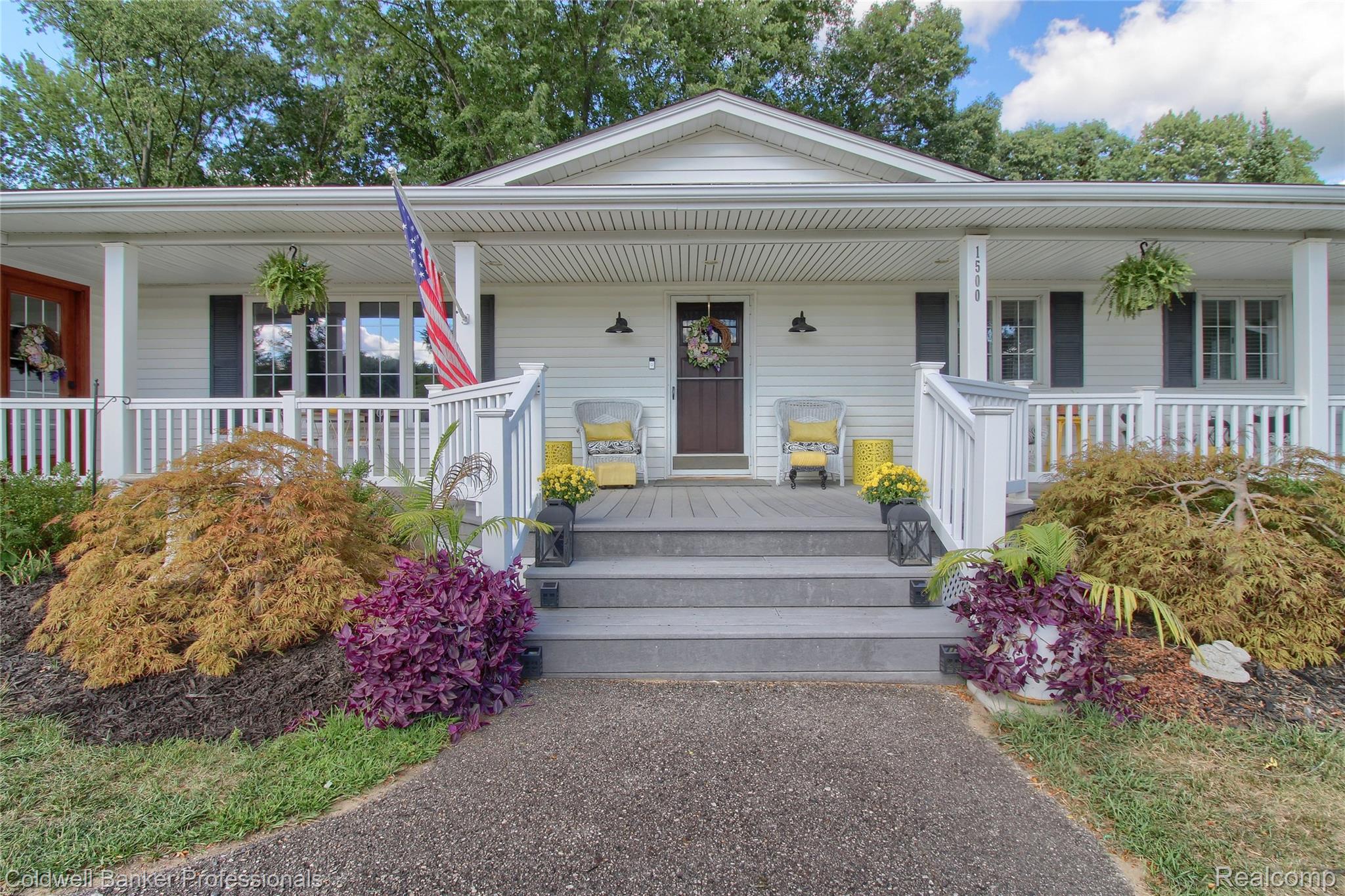 1500 Duff Lane Property Photo 3