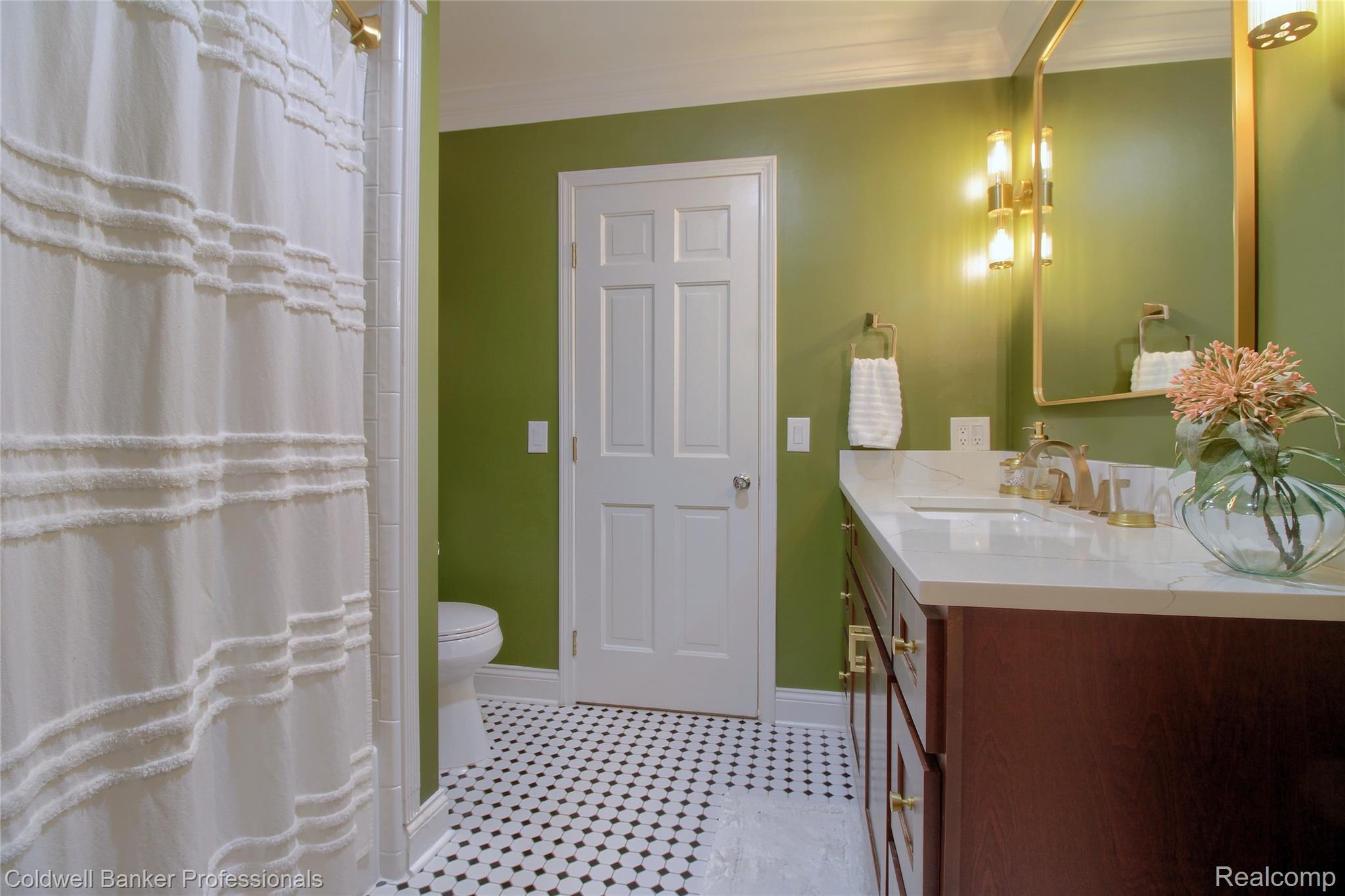 1500 Duff Lane Property Photo 27