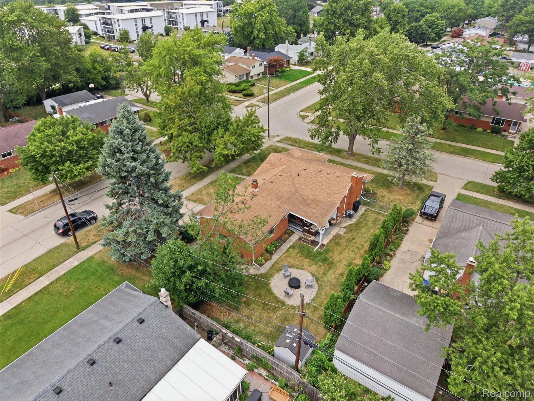 39773 Bart Street Property Photo 44