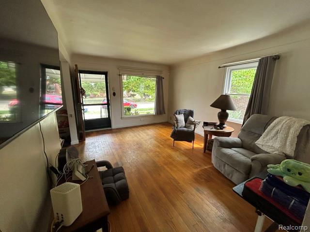 9976 Quandt Avenue Property Photo 4