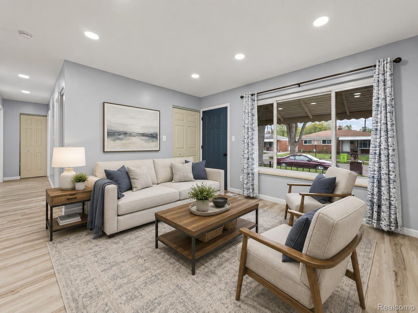 7218 Superior Property Photo 5