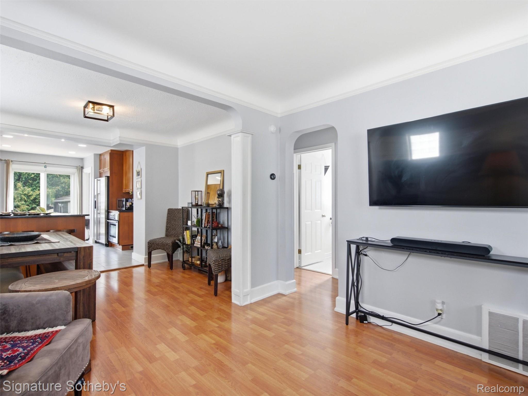 1444 Holland Street Property Photo 16