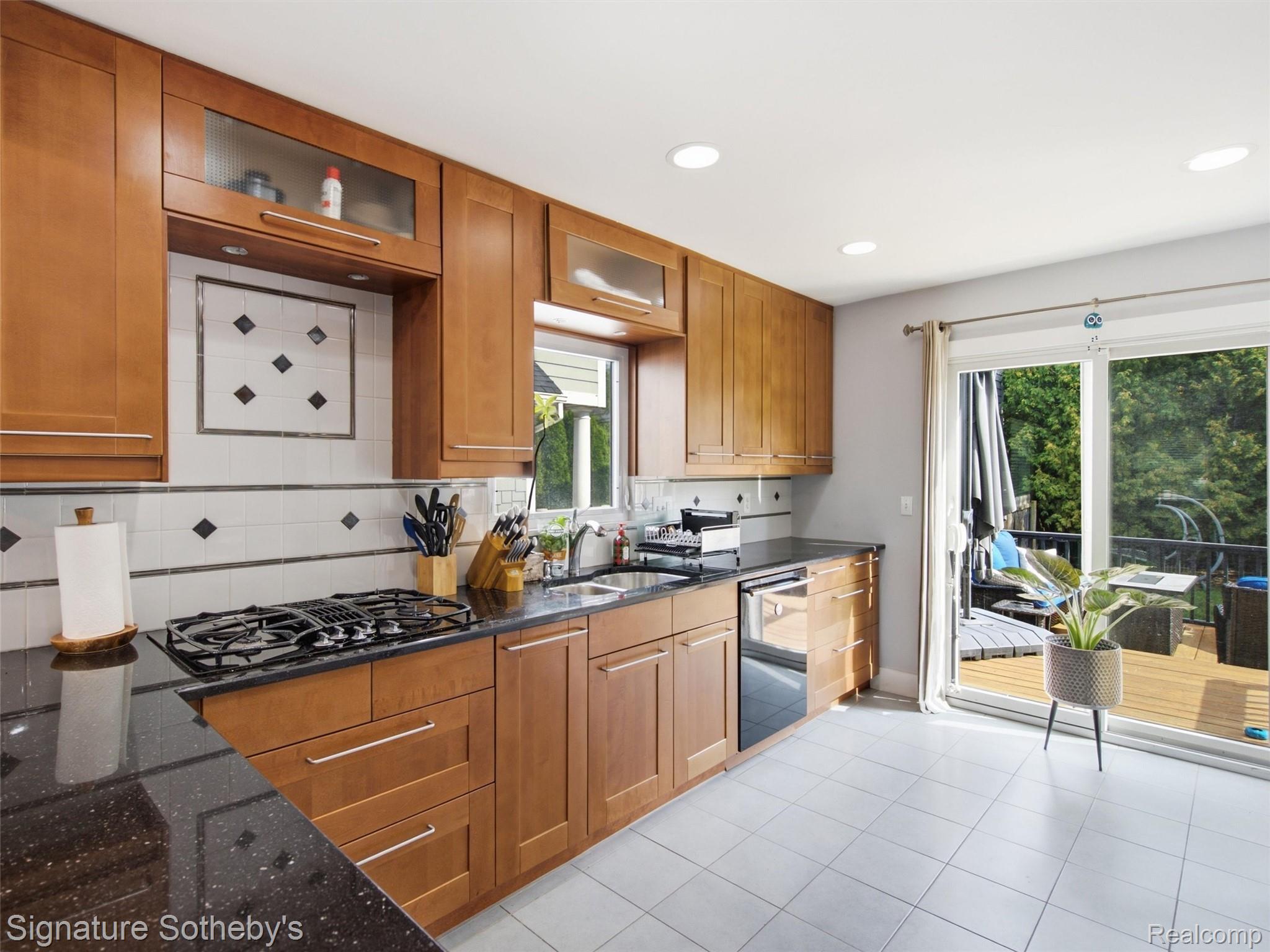1444 Holland Street Property Photo 19