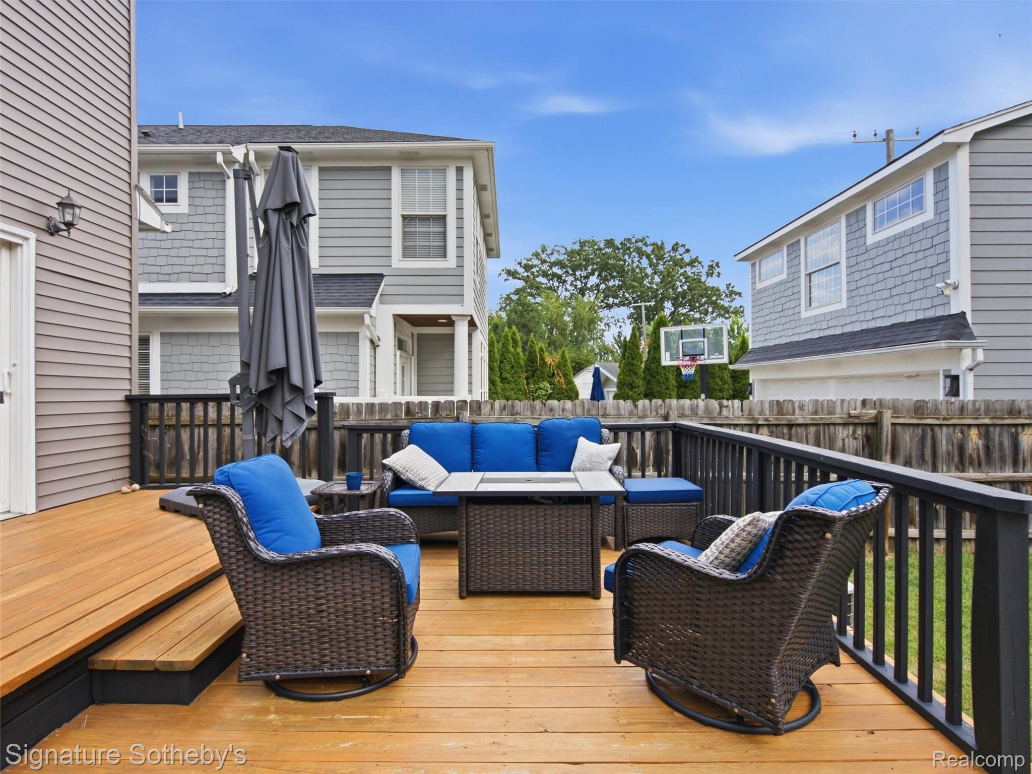 1444 Holland Street Property Photo 41