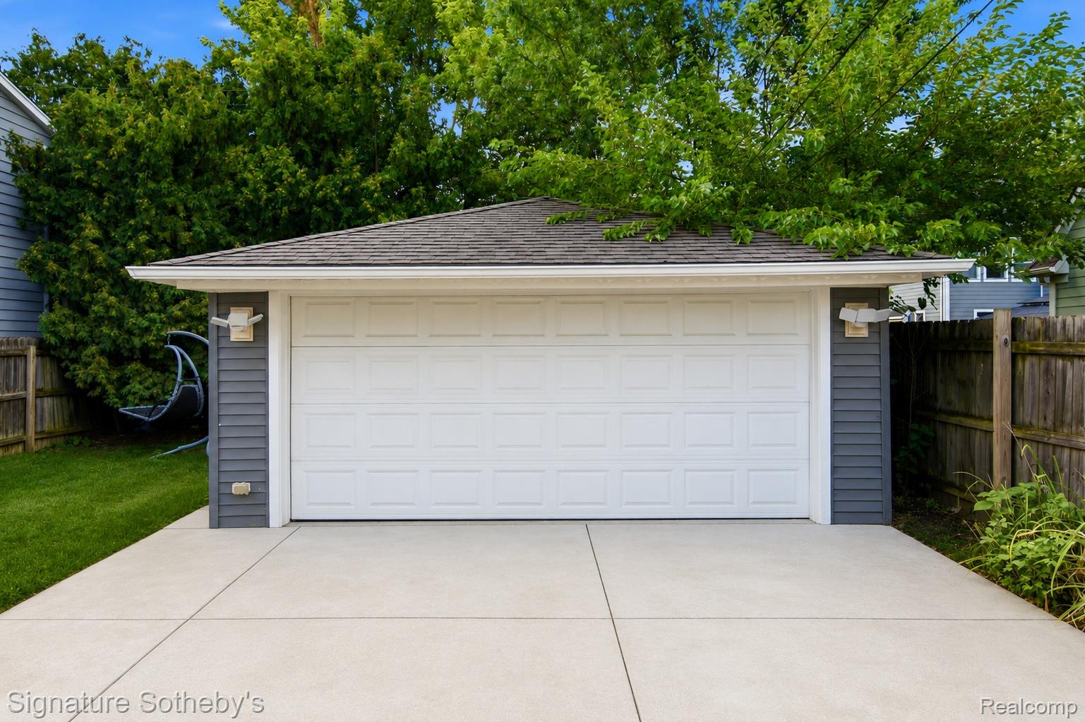 1444 Holland Street Property Photo 42