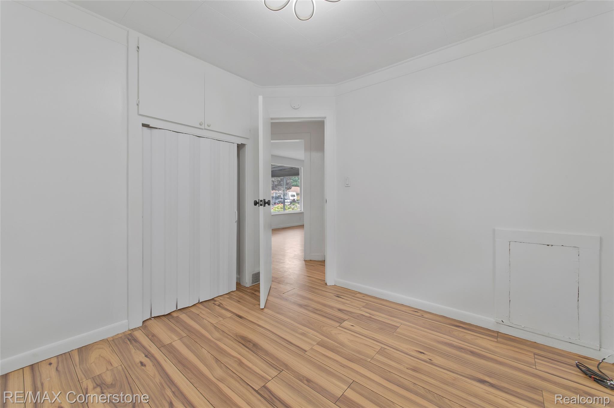 36007 Schley Avenue Property Photo 15
