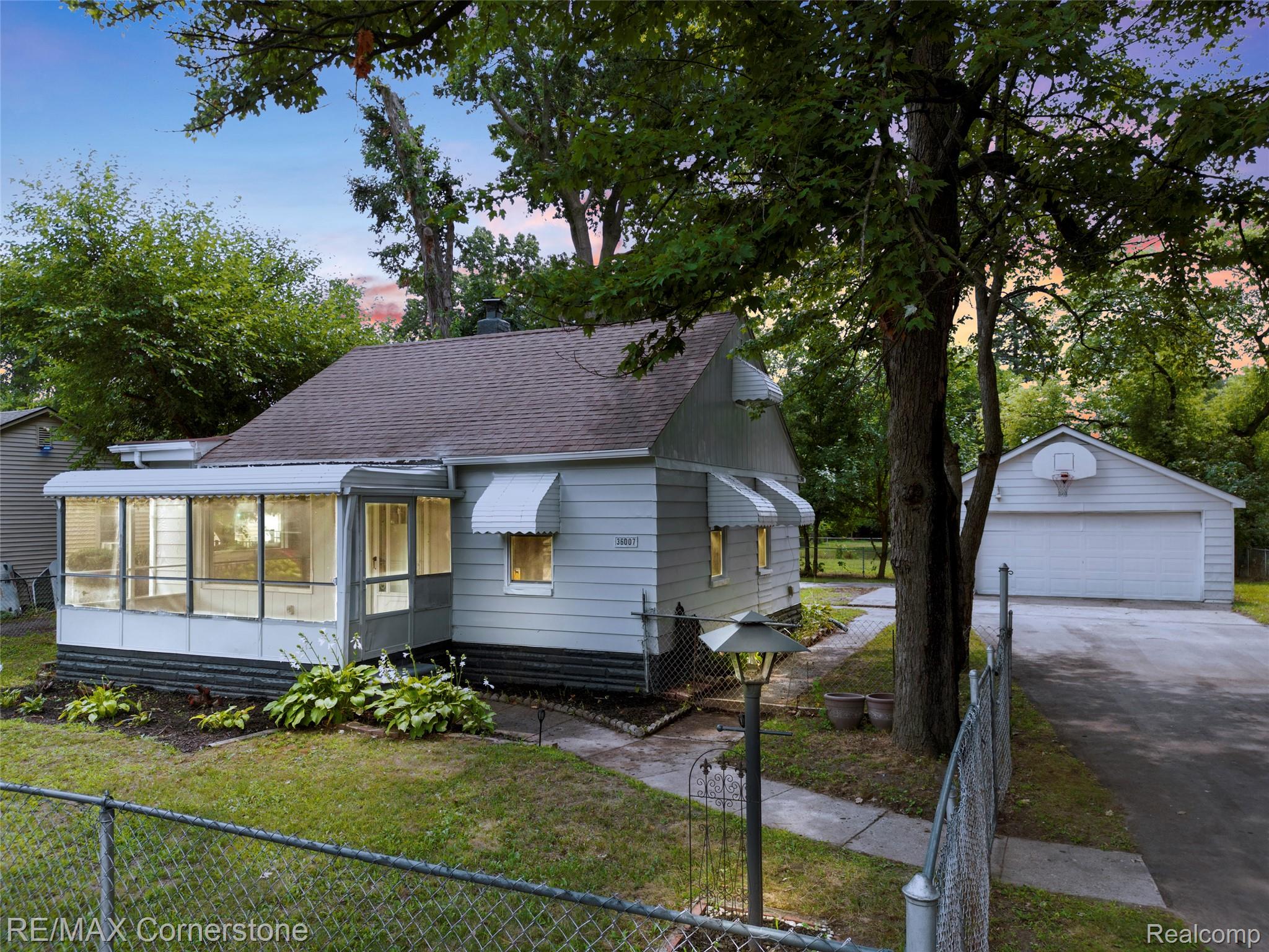36007 Schley Avenue Property Photo 23