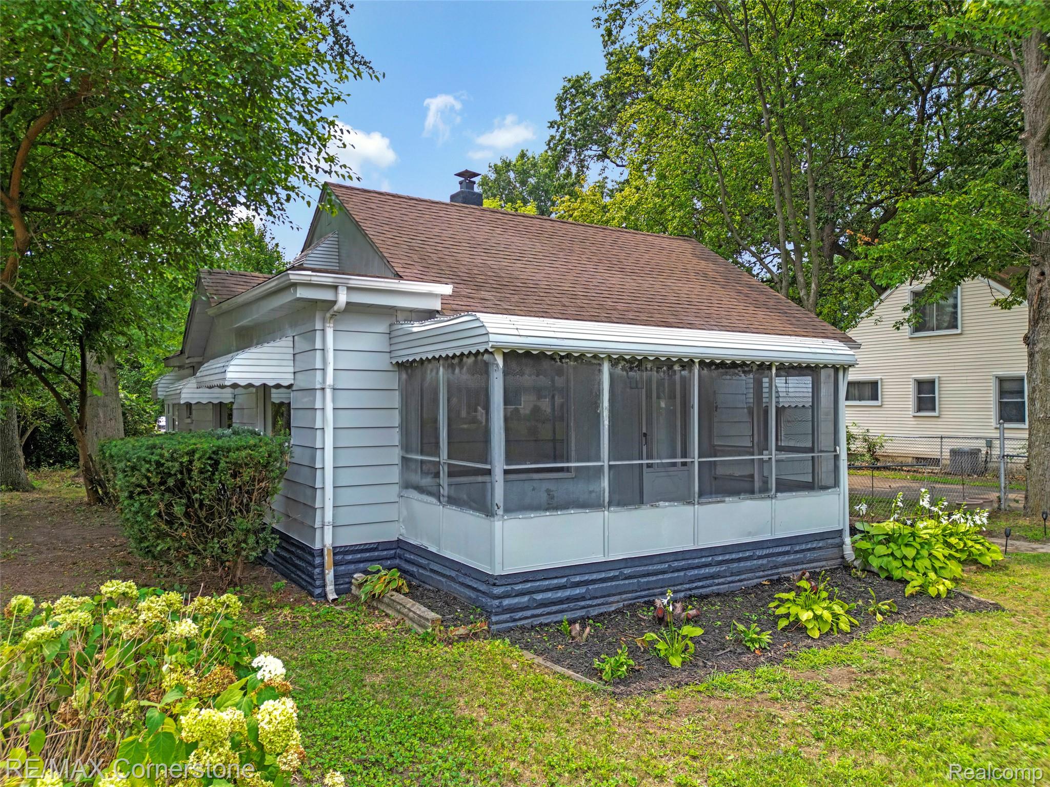36007 Schley Avenue Property Photo 25