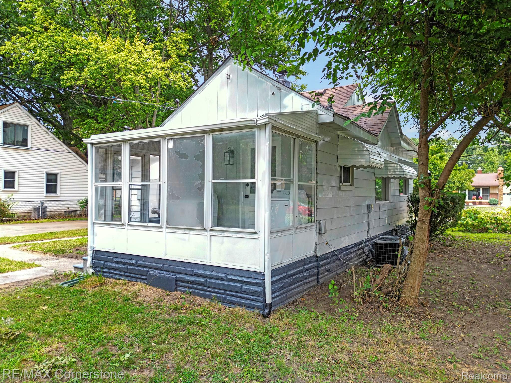 36007 Schley Avenue Property Photo 30