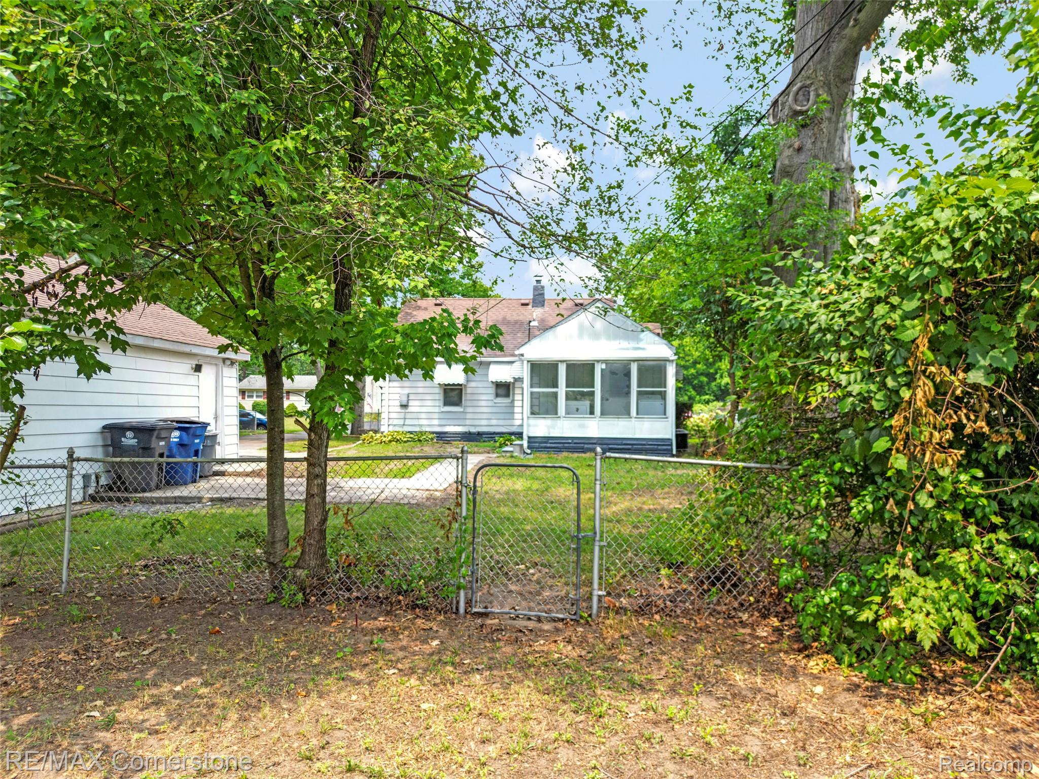 36007 Schley Avenue Property Photo 36