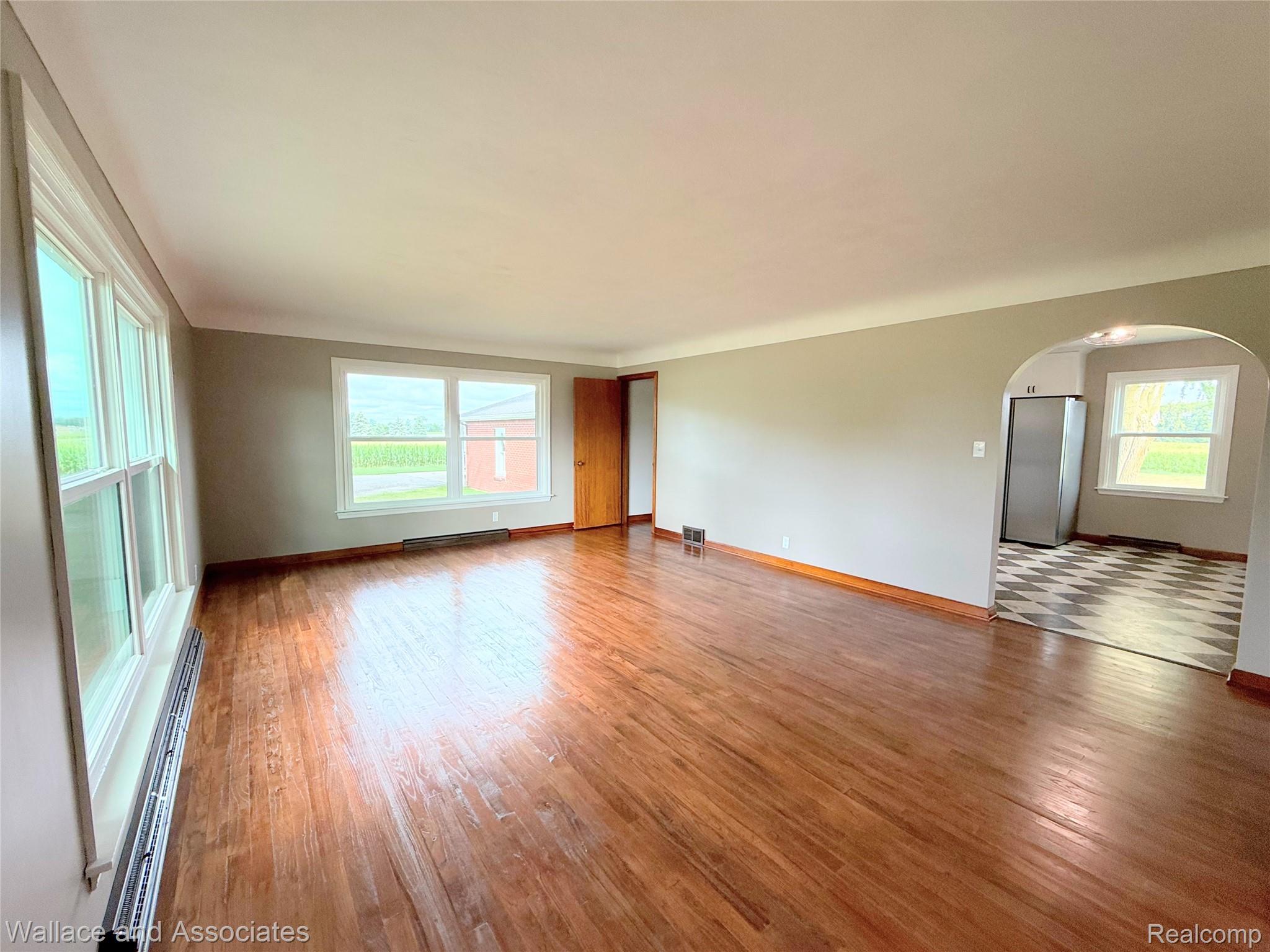 365 E Peck Road Property Photo 16