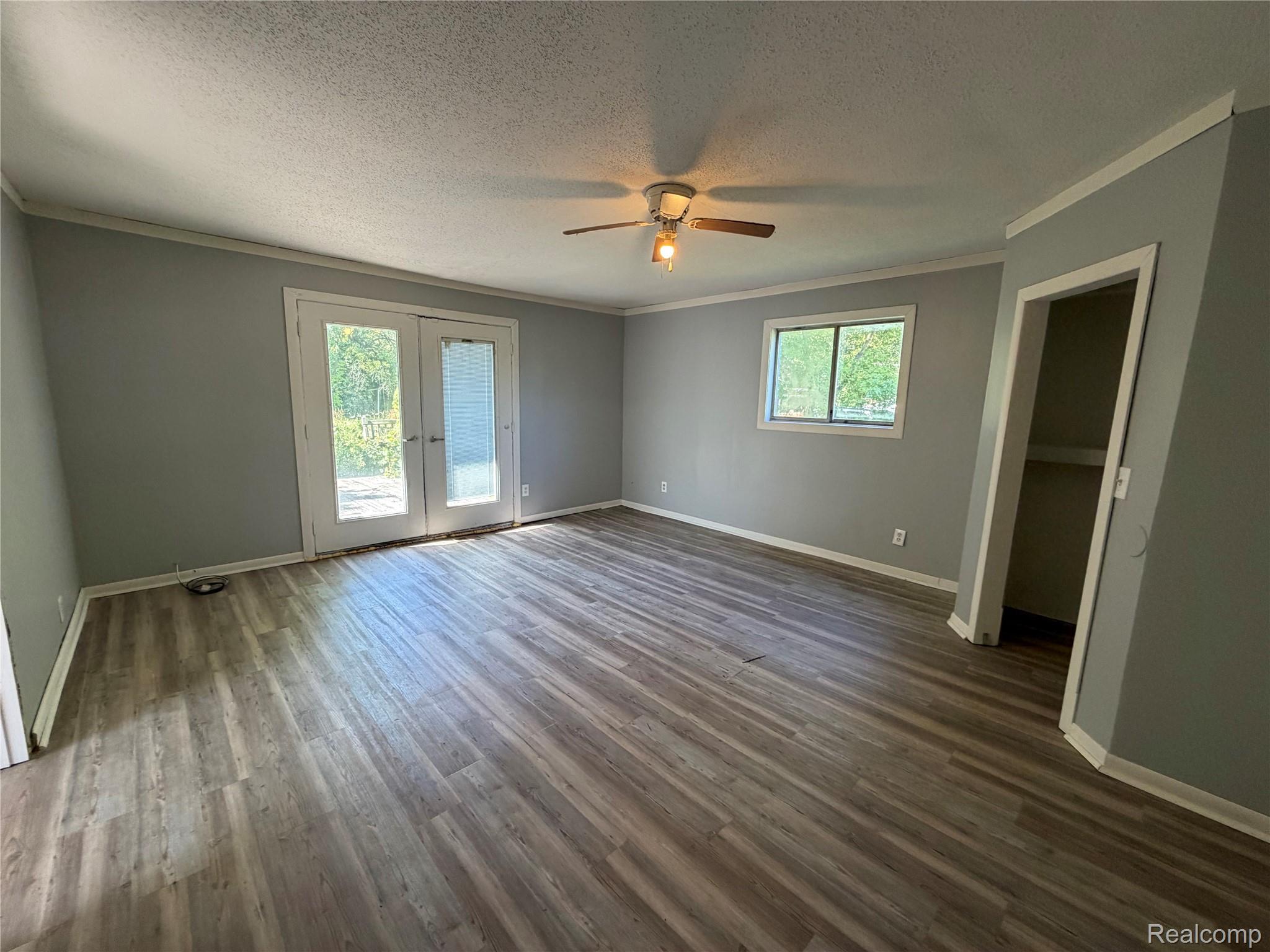 3320 Leith Street Property Photo 15