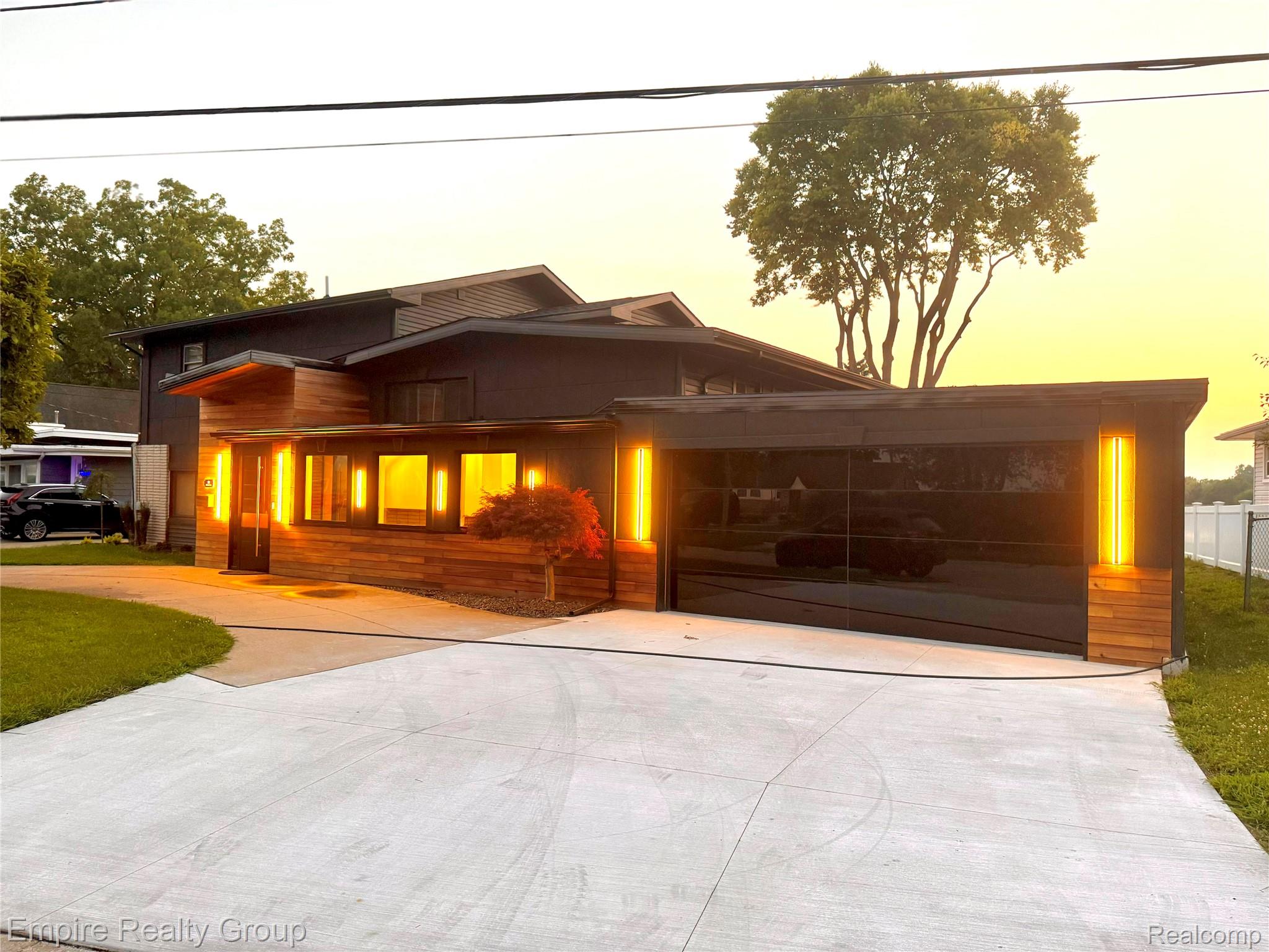 53 Potter Drive Property Photo 2