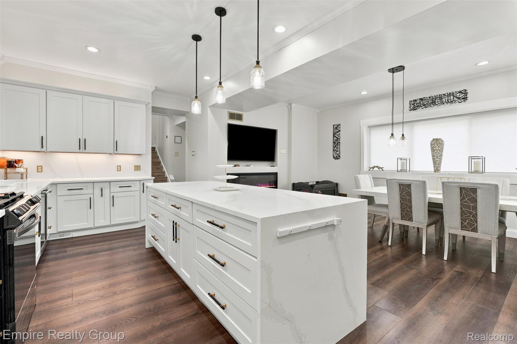 53 Potter Drive Property Photo 11