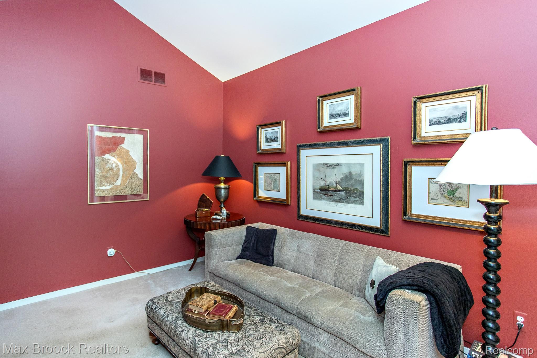 4741 Woodbine Circle Property Photo 27