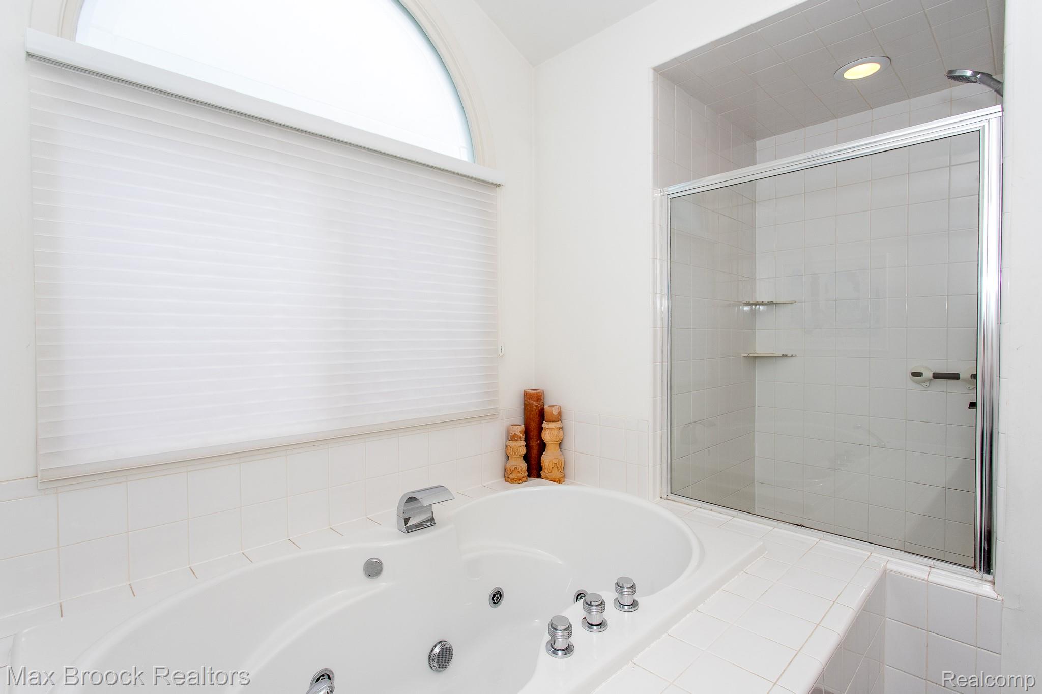 4741 Woodbine Circle Property Photo 41
