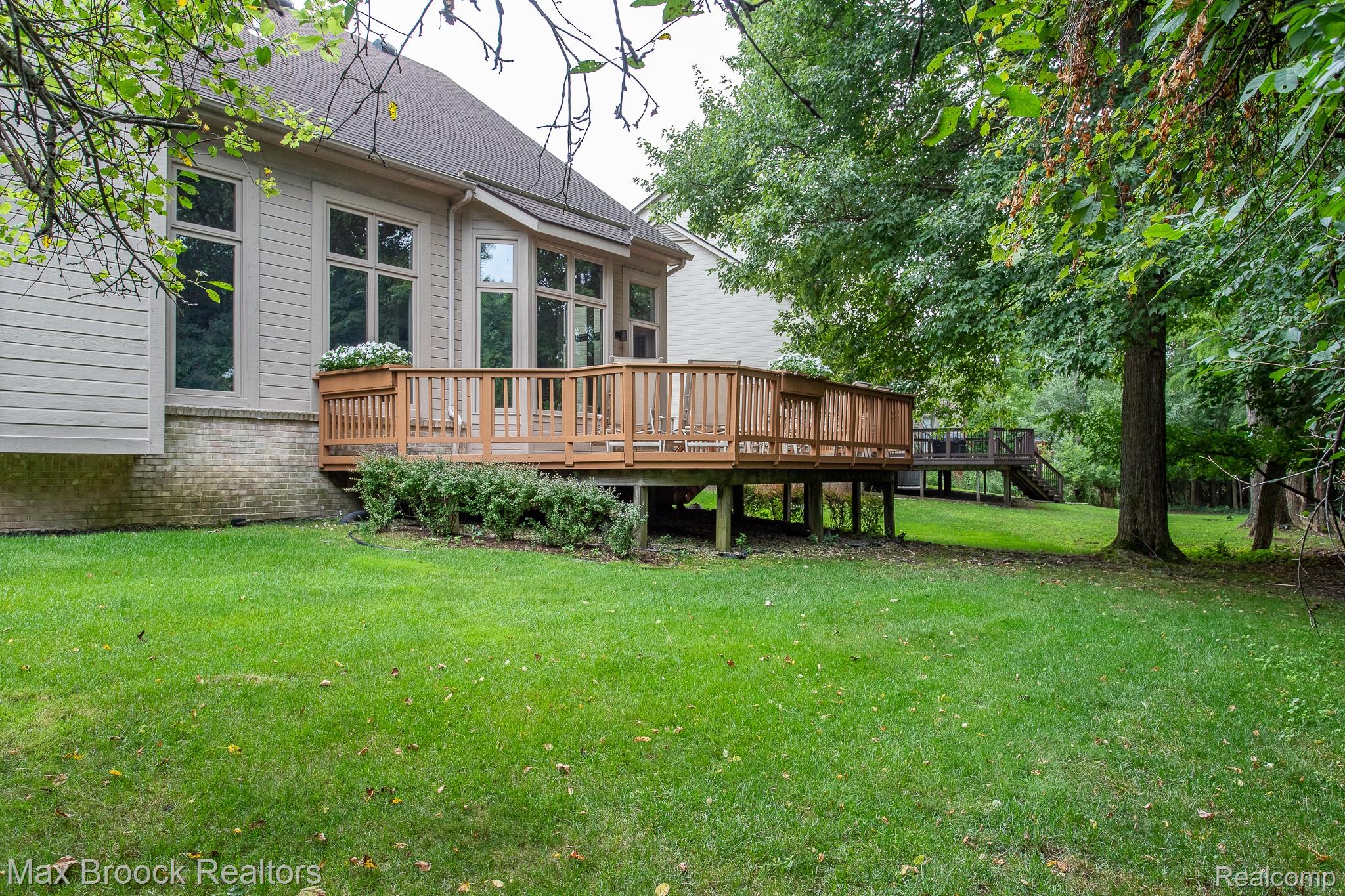 4741 Woodbine Circle Property Photo 63