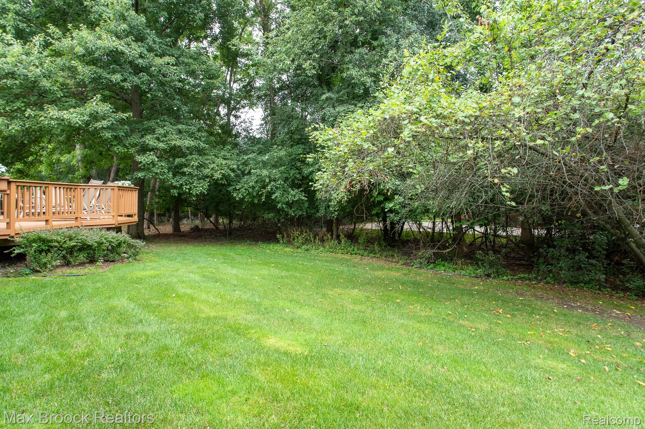 4741 Woodbine Circle Property Photo 64