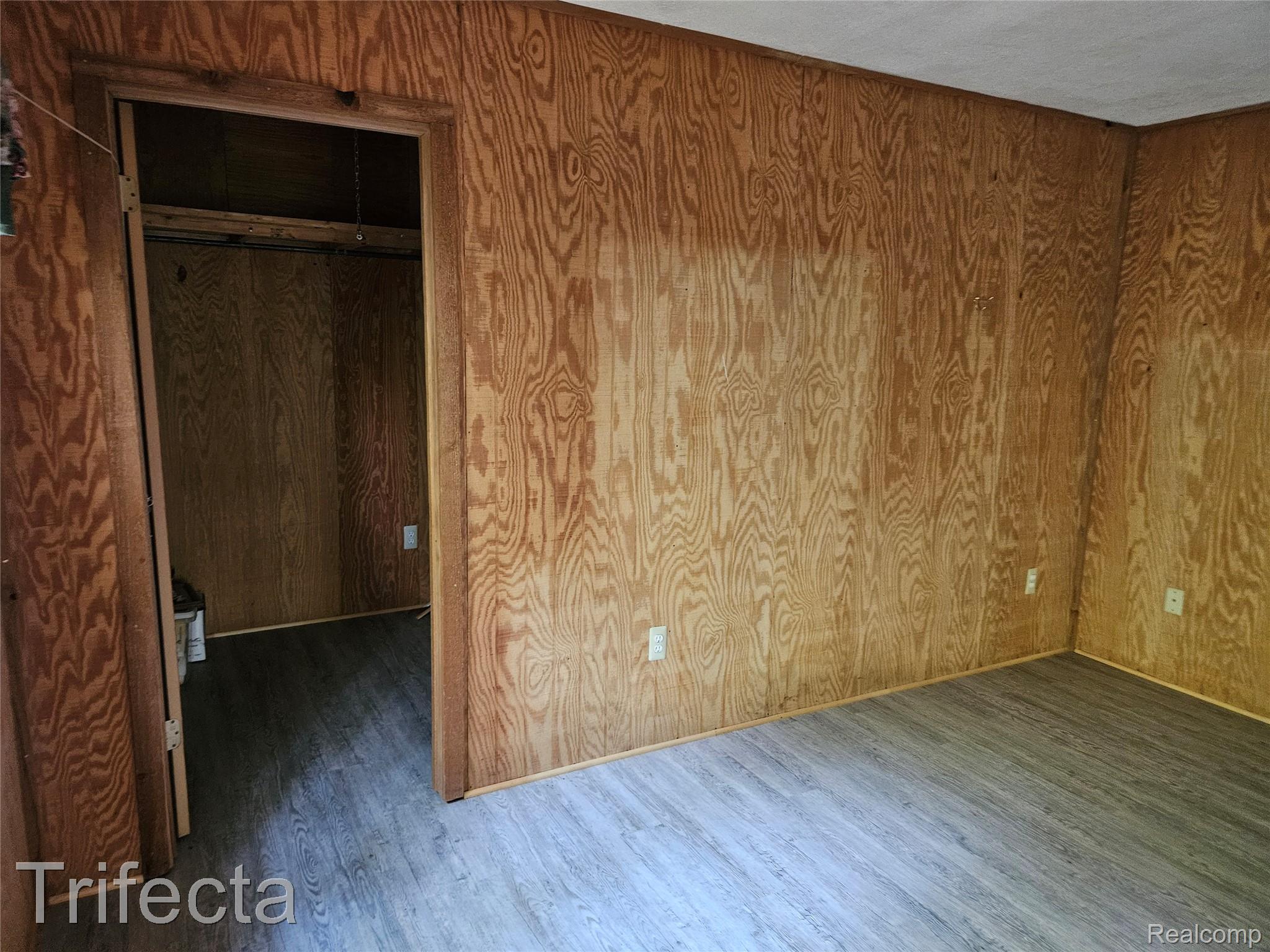 1495 River Valley Drive Property Photo 8