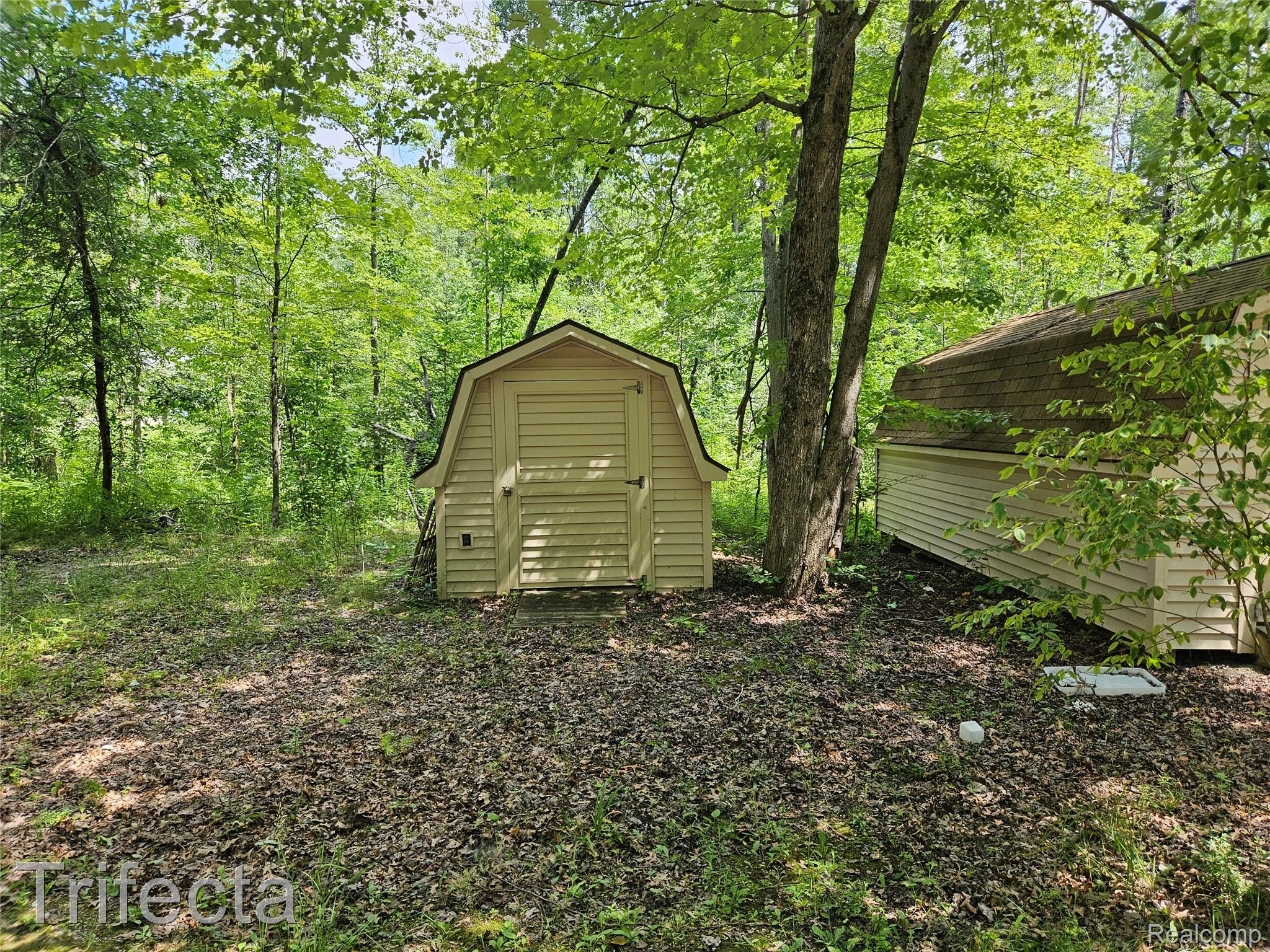 1495 River Valley Drive Property Photo 18