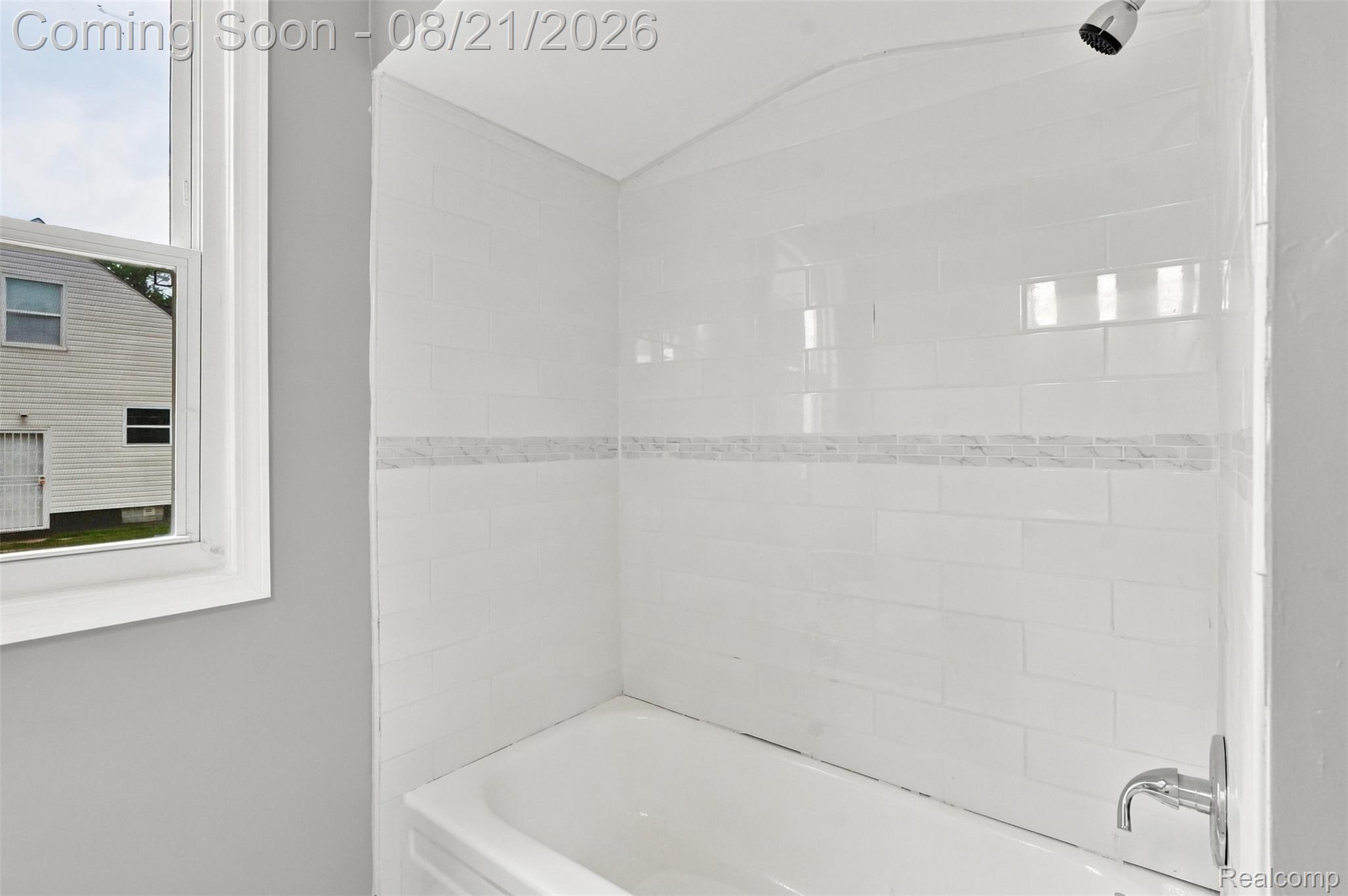 18909 Huntington Road Property Photo 17