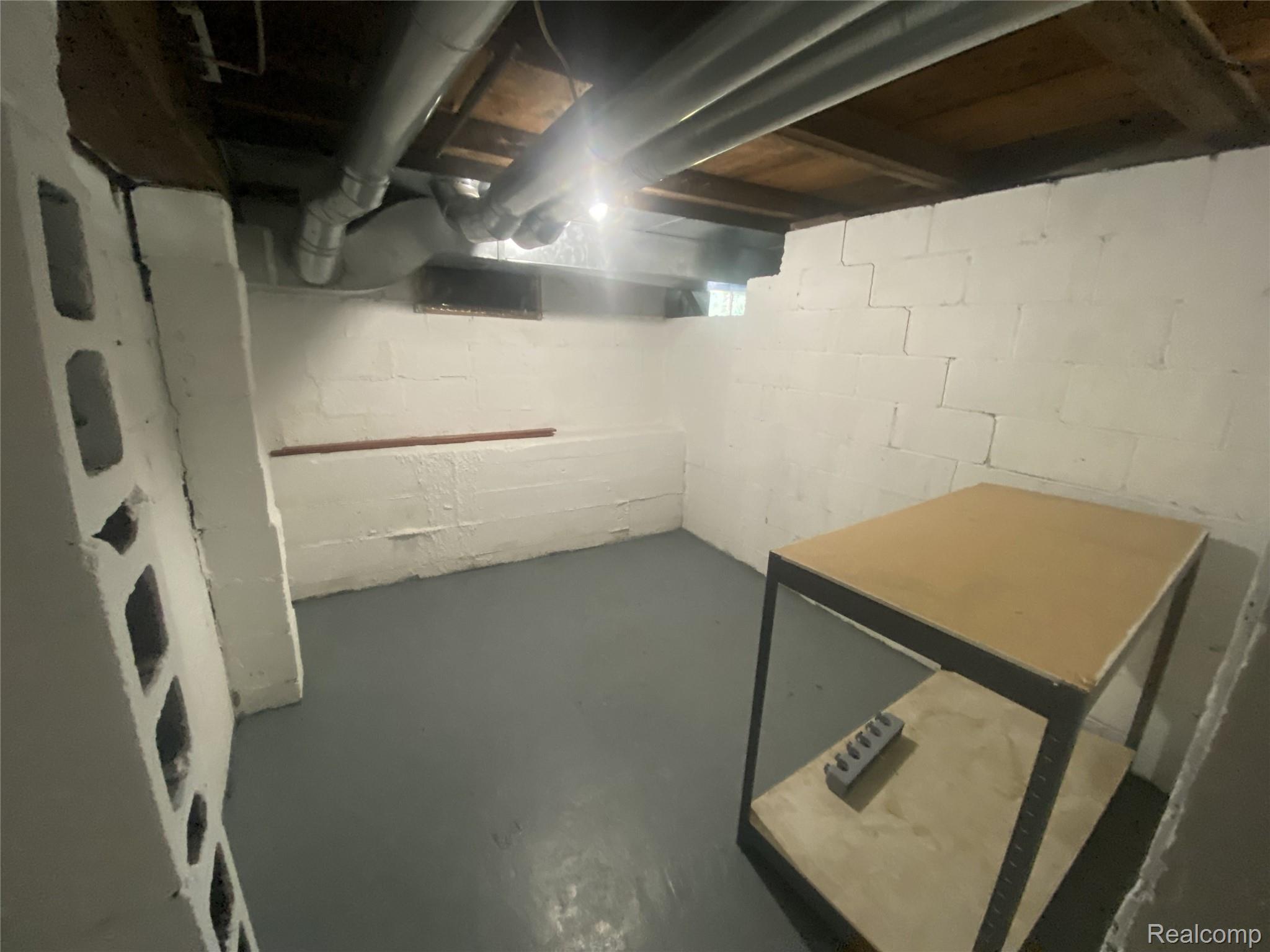 809 Stanton Street Property Photo 34