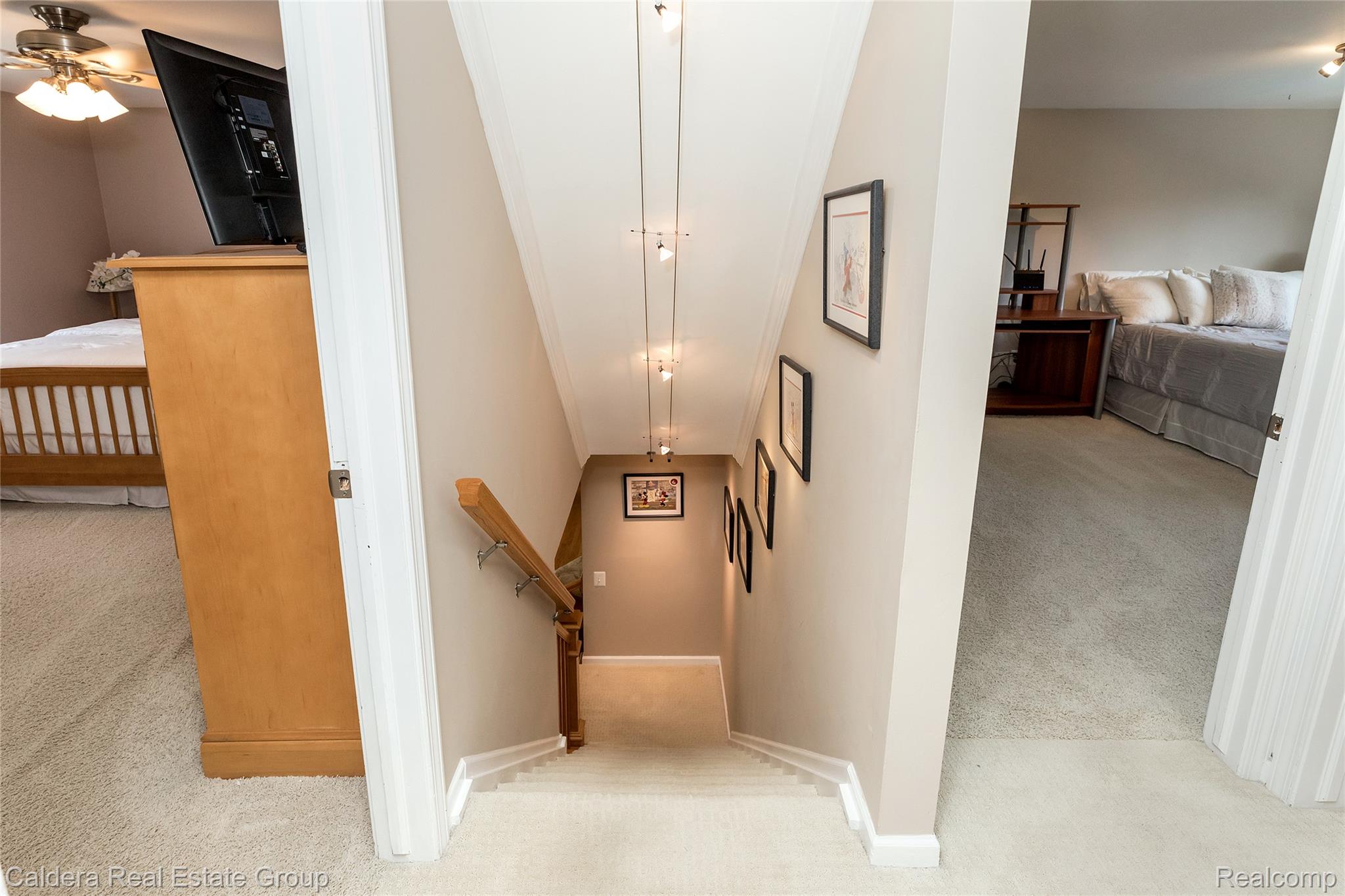 943 Huntsford Court Property Photo 21