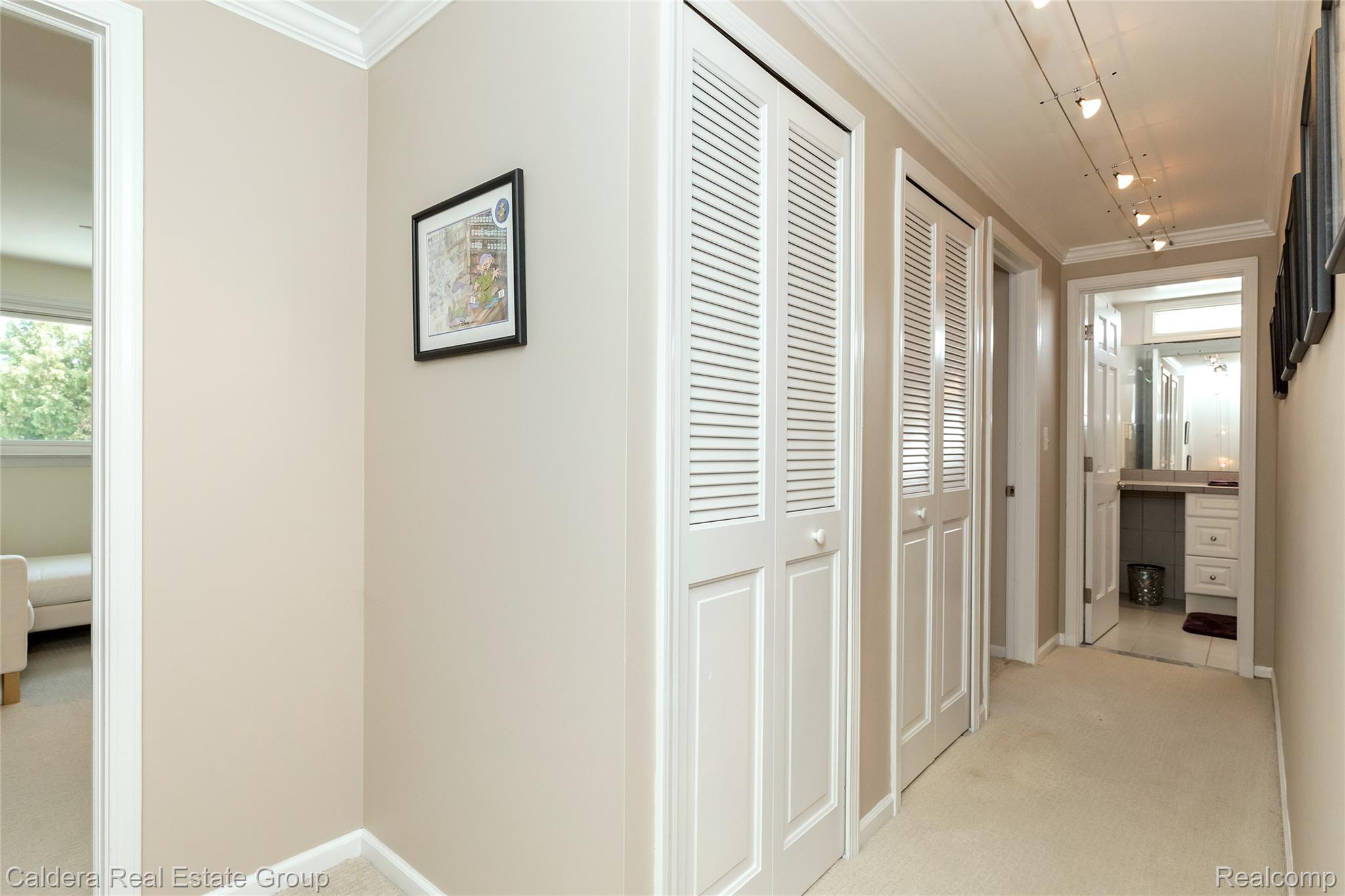 943 Huntsford Court Property Photo 22