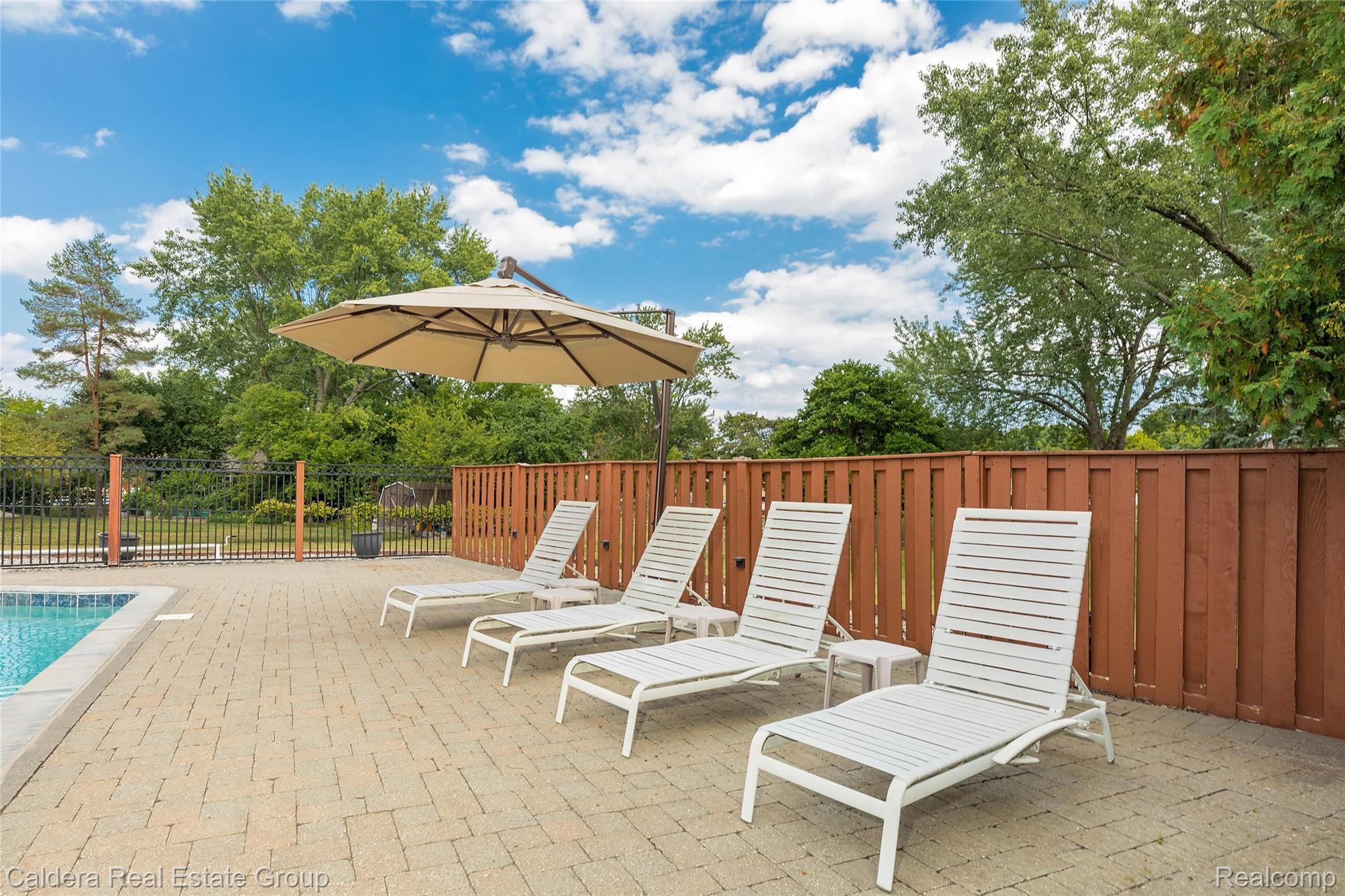 943 Huntsford Court Property Photo 45