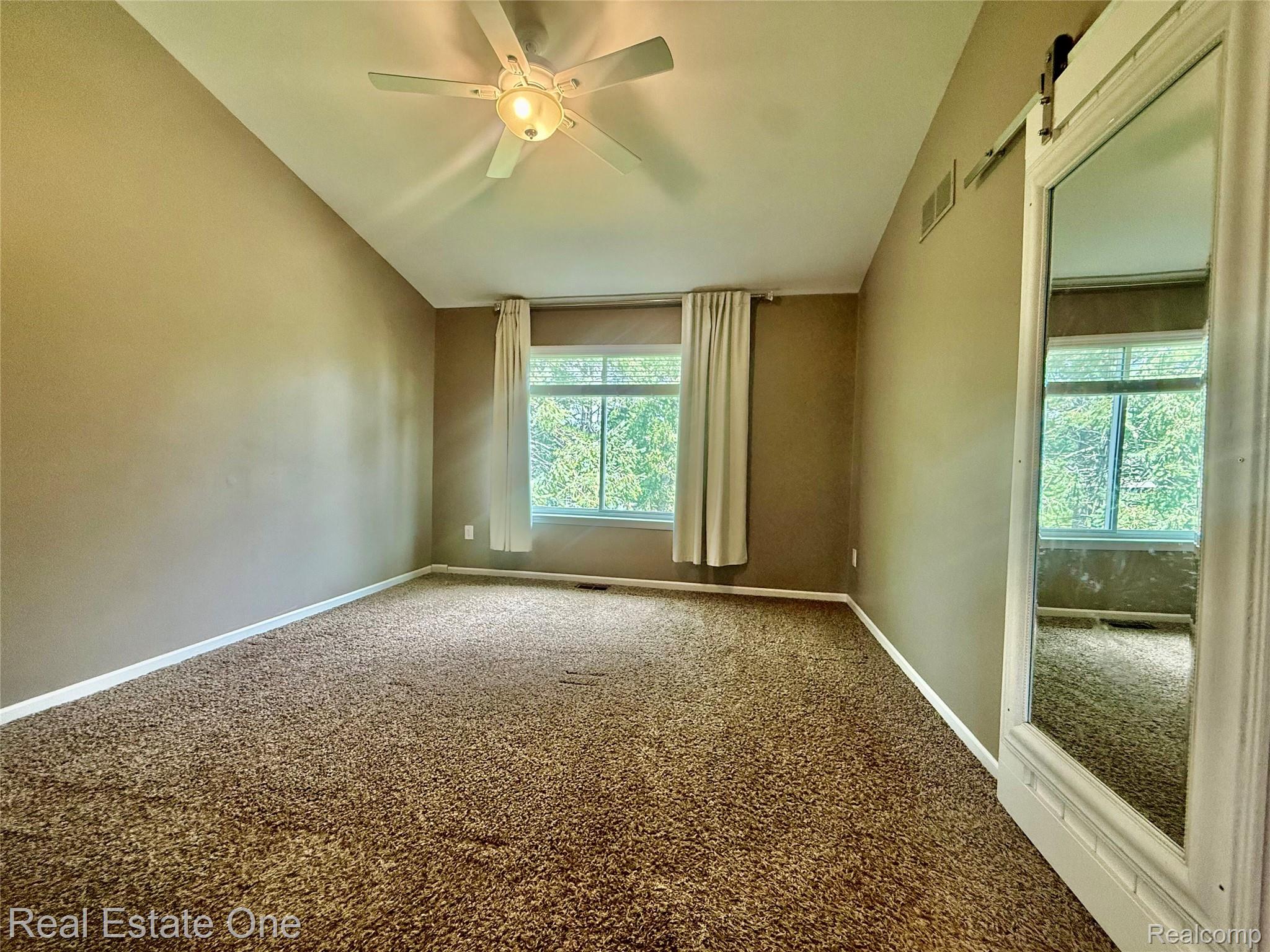 3068 Bridlewood Drive Property Photo 7