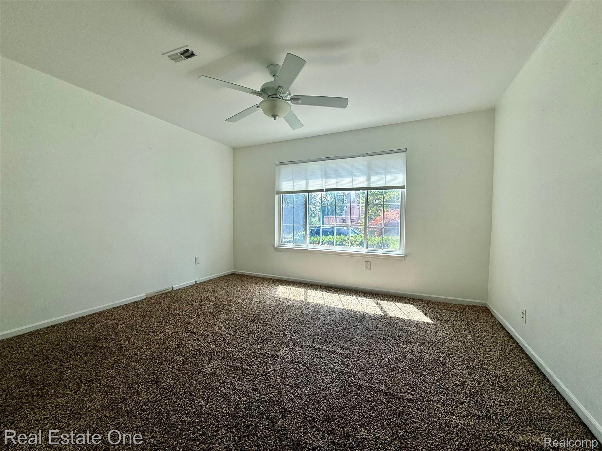 3068 Bridlewood Drive Property Photo 18