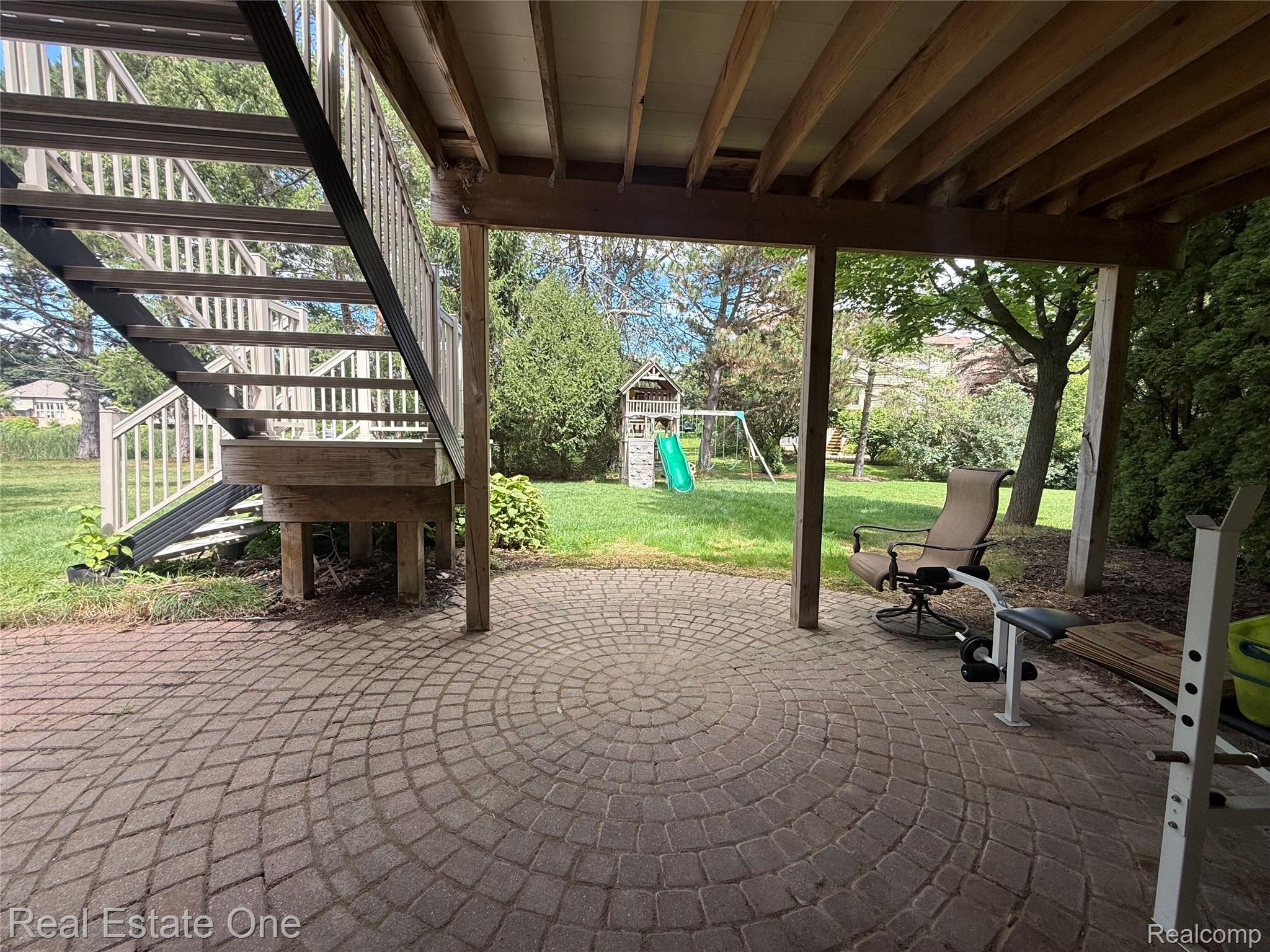 3068 Bridlewood Drive Property Photo 24