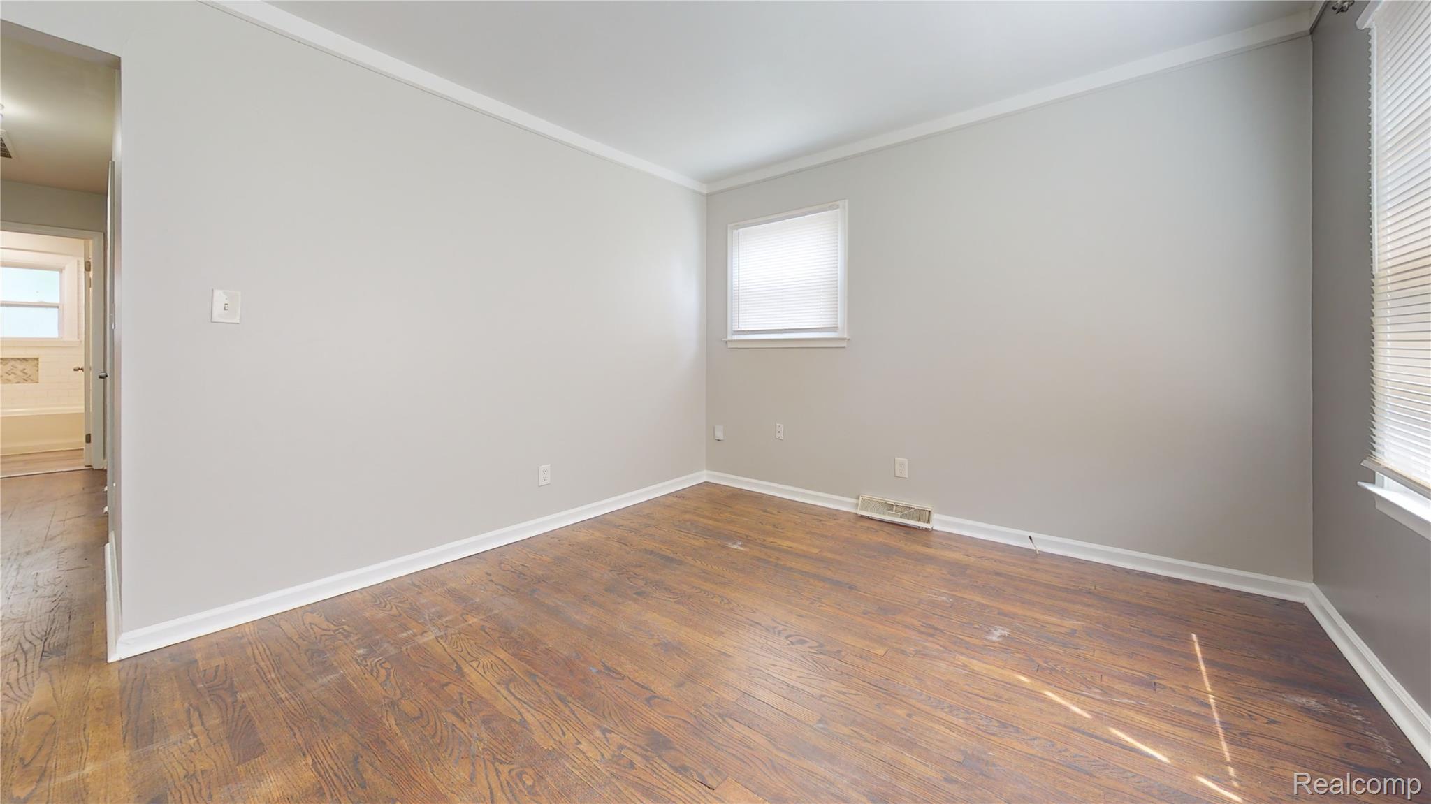 2111 Otis Avenue Property Photo 13