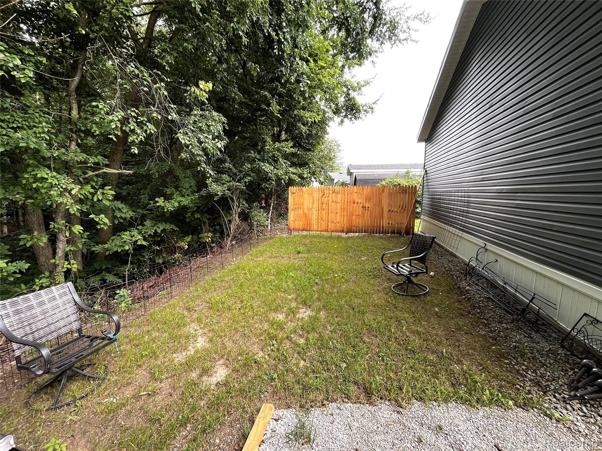 563 Allen #48 Road Property Photo 34