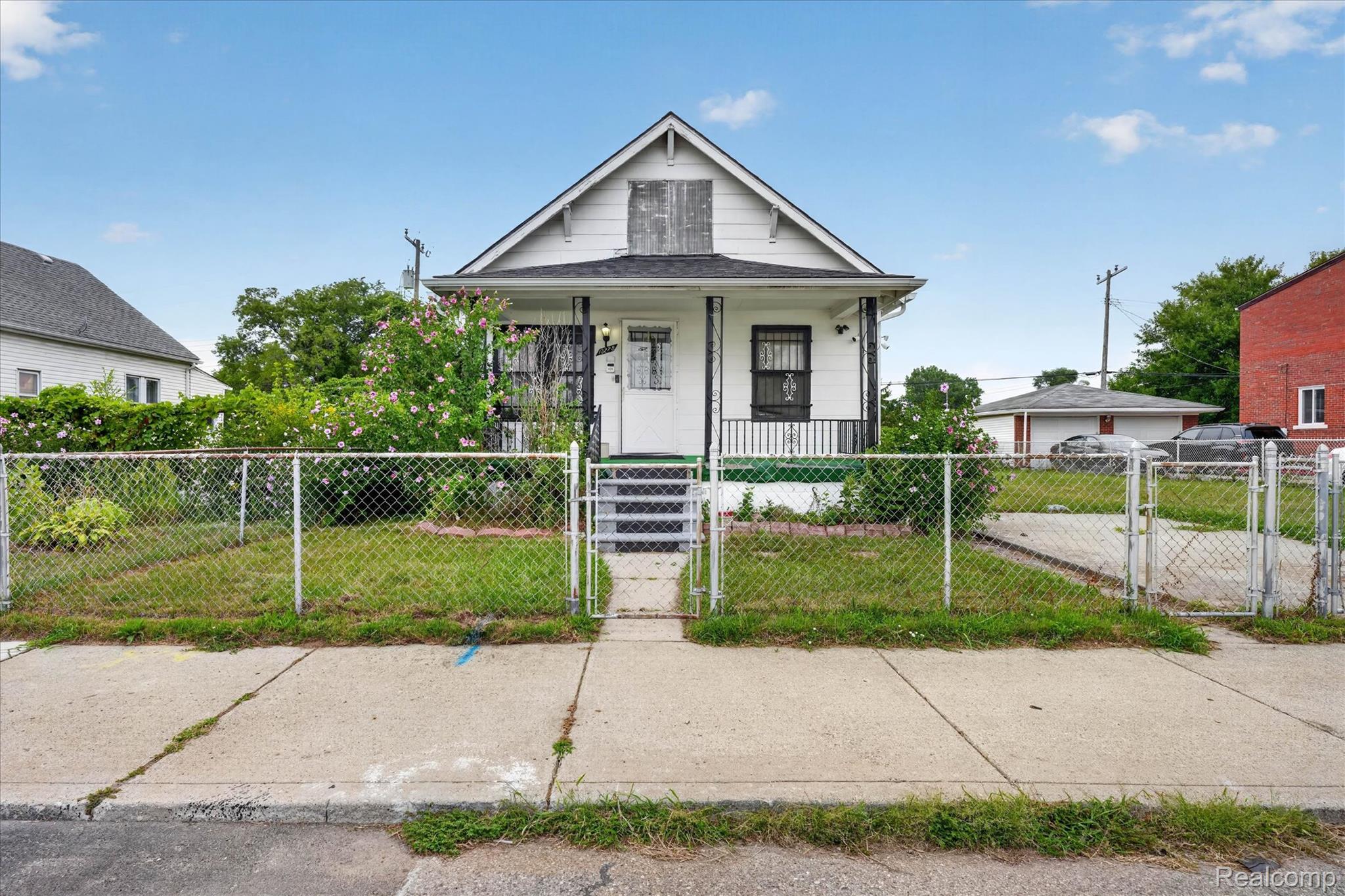 13228 Mitchell Street Property Photo 1