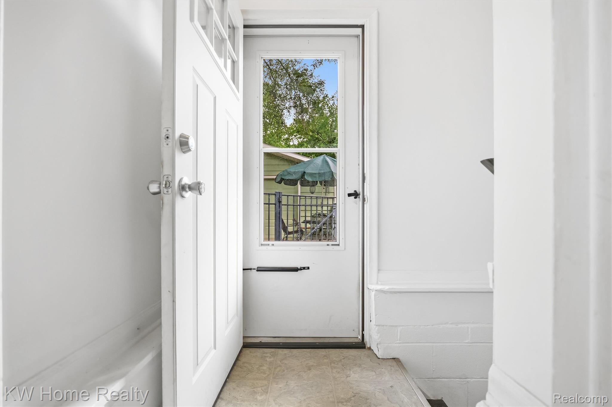 2042 Orland Property Photo 12