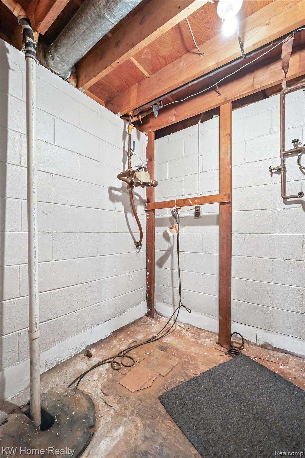 2042 Orland Property Photo 35