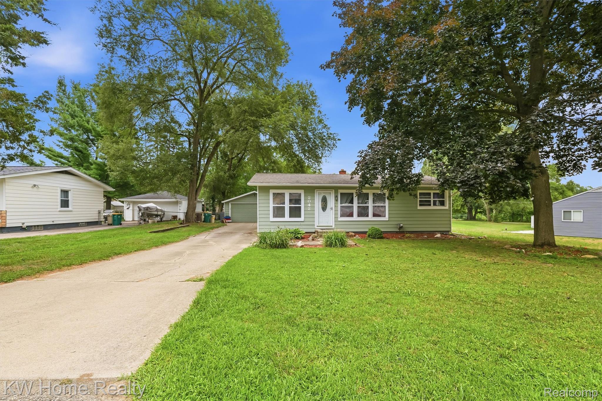 2042 Orland Property Photo 45