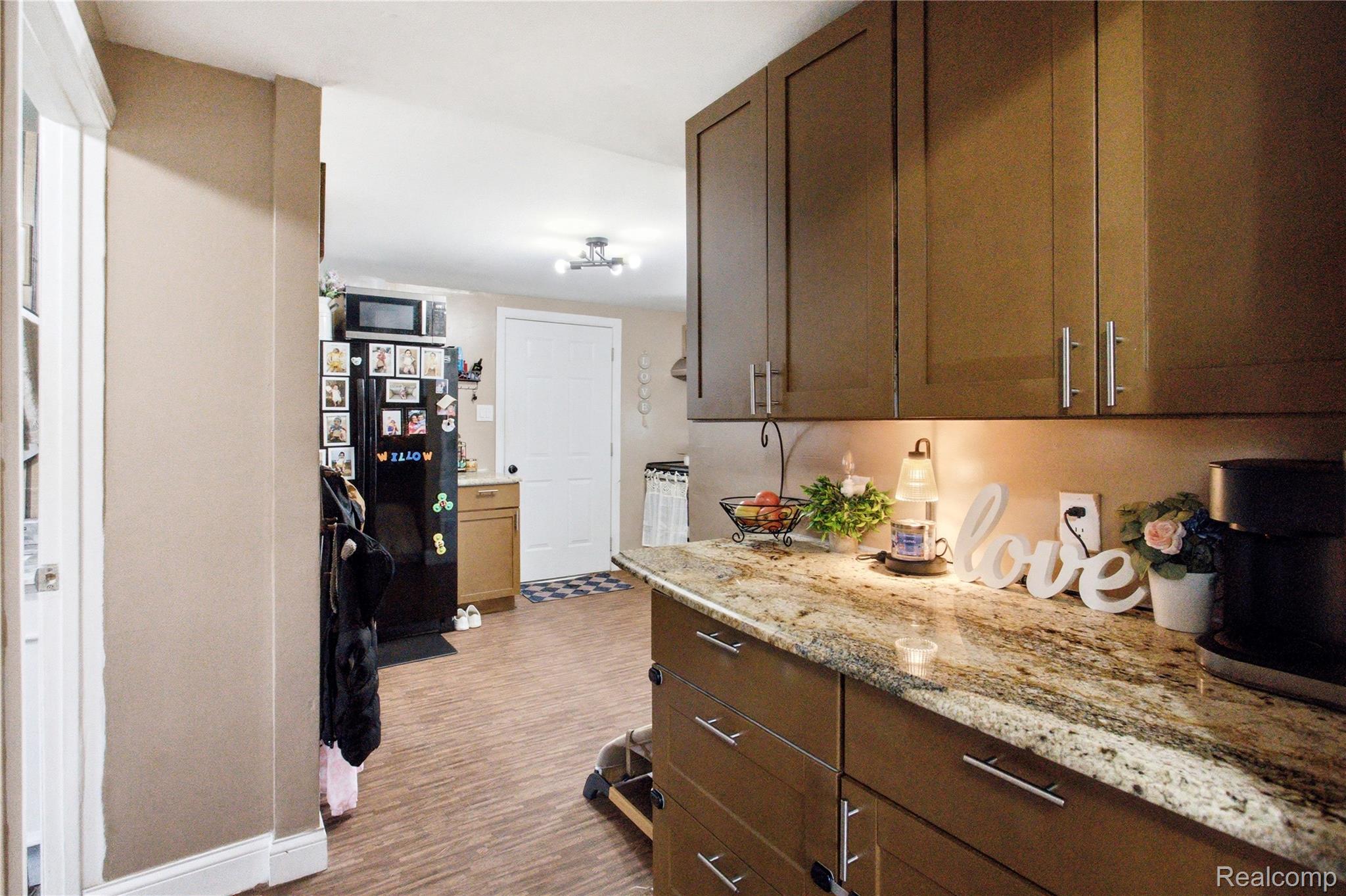 2308 Rheamount Avenue Property Photo 15