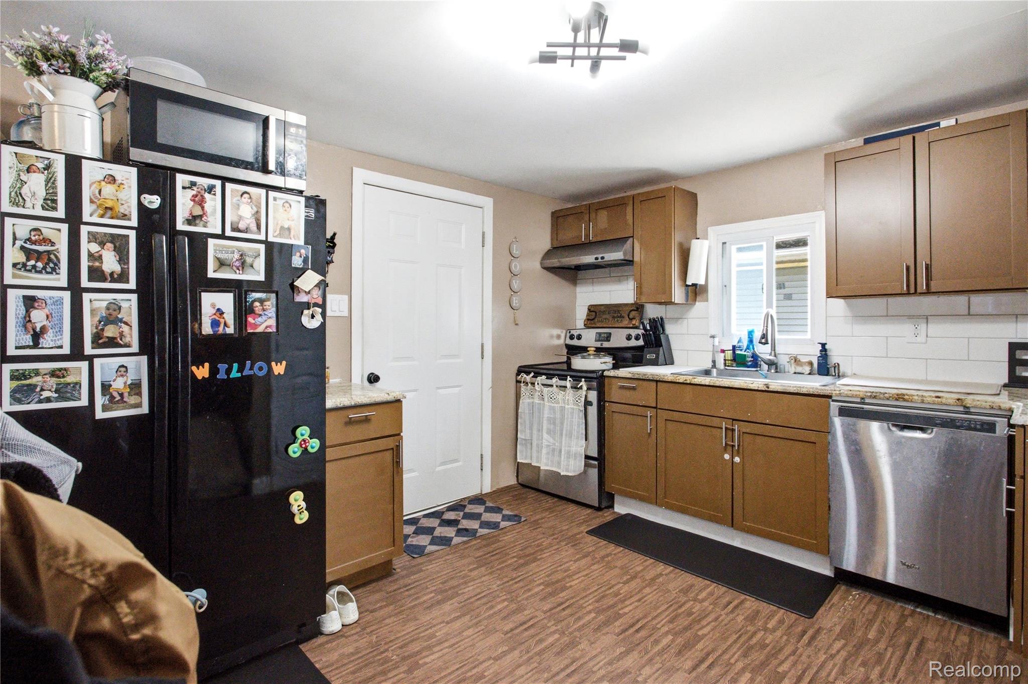 2308 Rheamount Avenue Property Photo 16