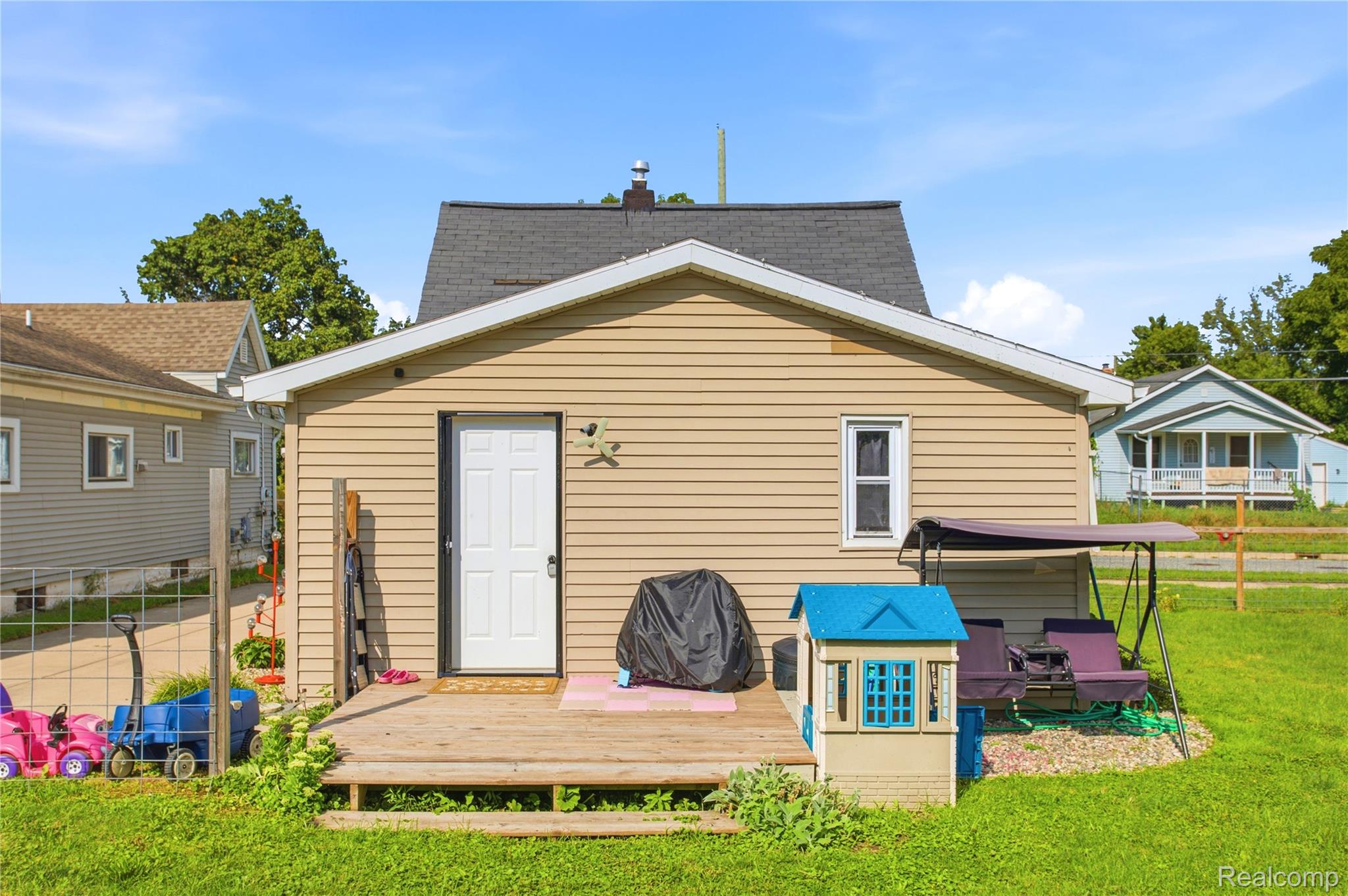 2308 Rheamount Avenue Property Photo 34